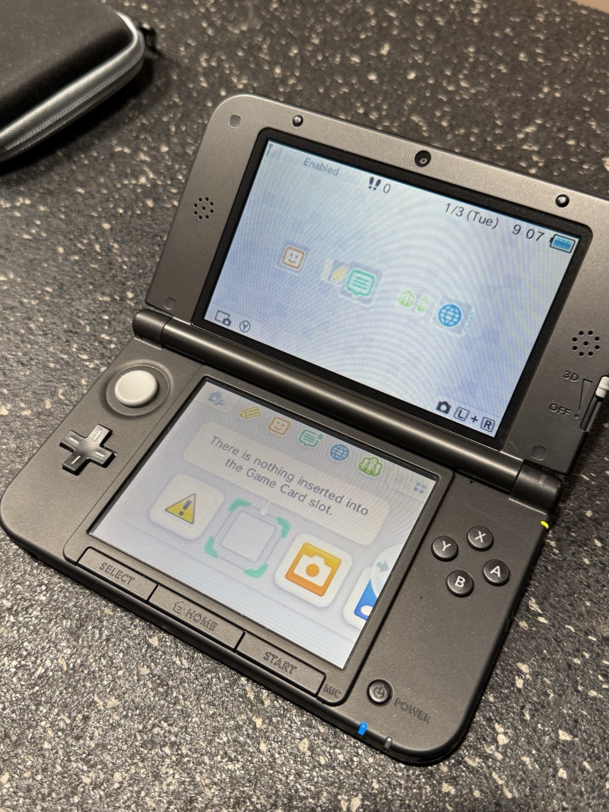 Nintendo 3DS XL Blue Console W/ Charger *Tested and working*