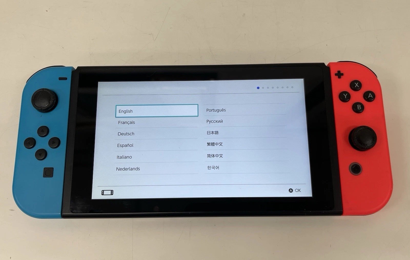 Nintendo Switch Handheld Console – Neon Blue Red JoyCons – Excellent Condition