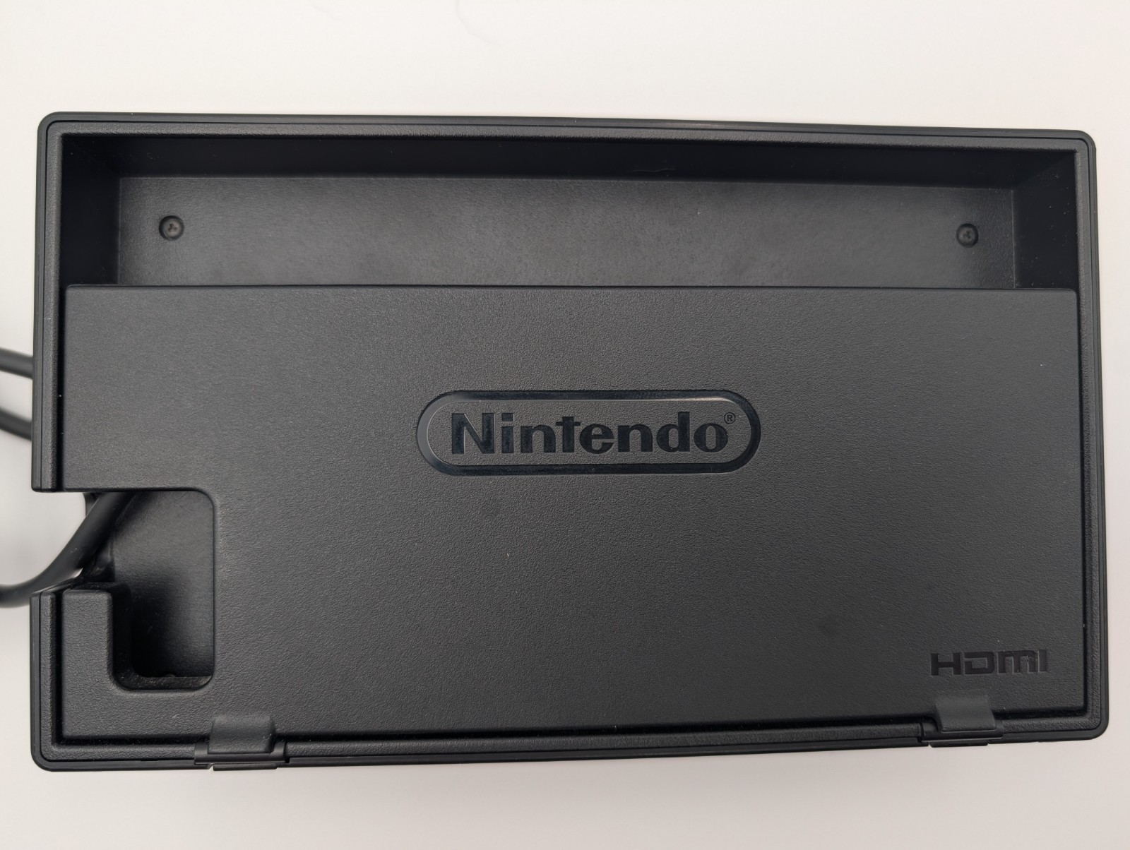 Nintendo Switch Accessories Lot – Official Dock, Joy‑Con Grip & Wired Headset