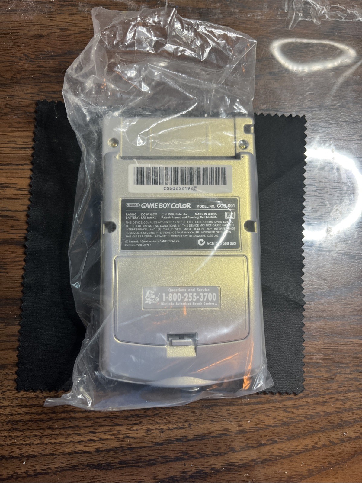 Unused Nintendo GameBoy Color Pikachu Edition Limited Edition GameBoy Color