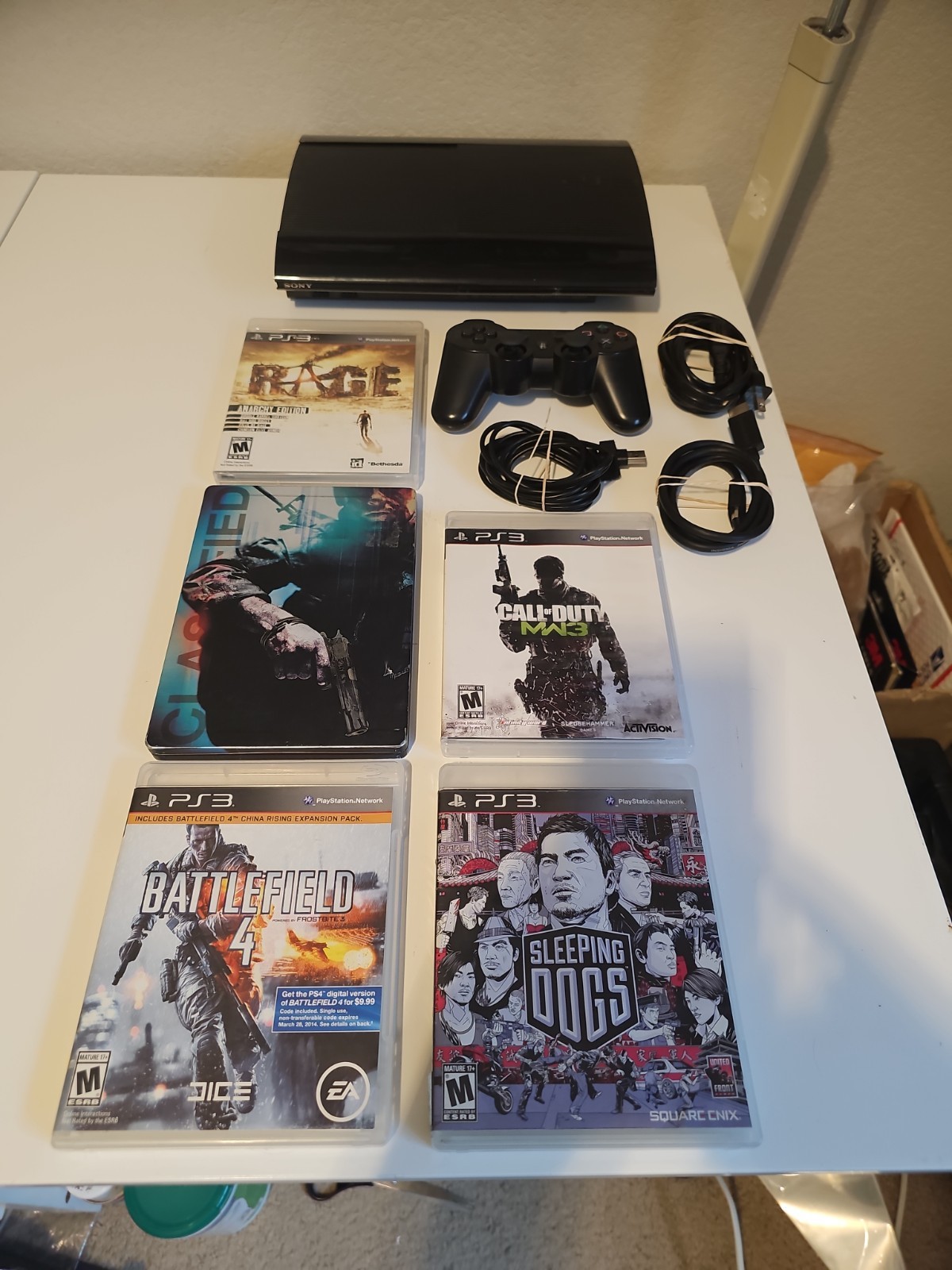Sony PlayStation 3 PS3 Super Slim 500gb Bundle CECH-4201A + 5 Games. Tested.
