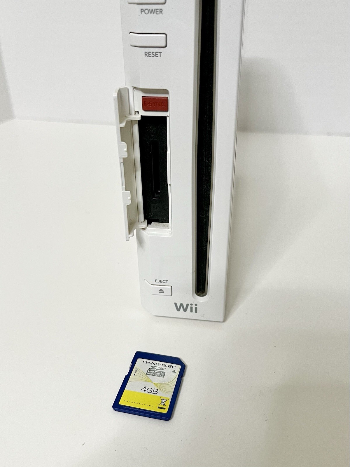 Nintendo Wii Console w/ Accessories White RVL-001 Remote Cables Games SD Tested
