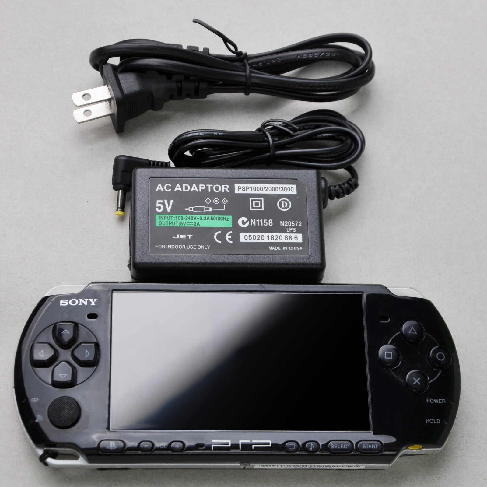 Sony PSP 3000 Console in Excellent Condition with Charger, Battery & Memory Card