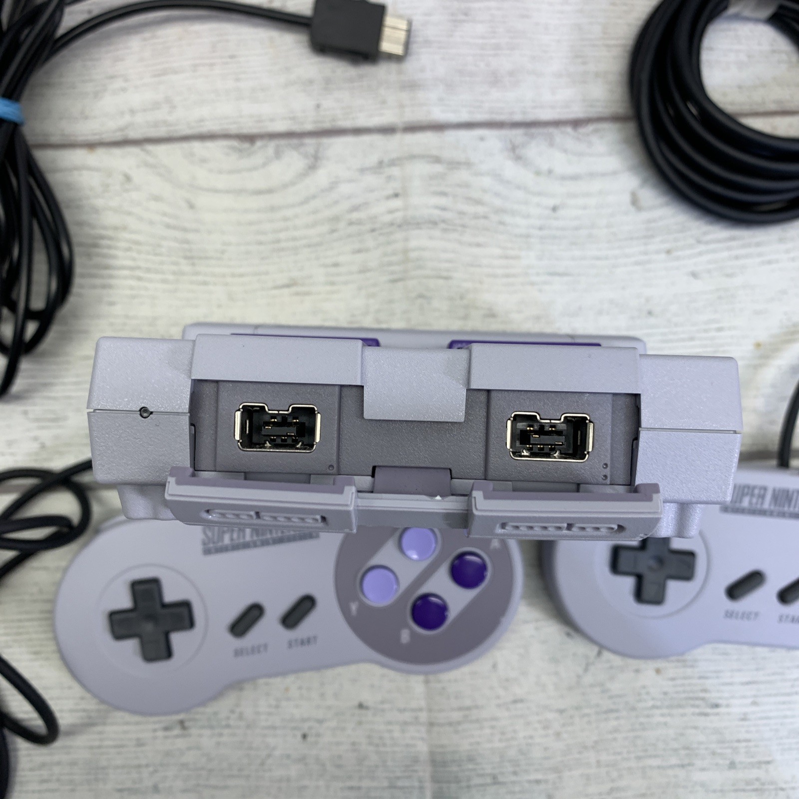 AUTHENTIC Classic Edition Console Mini Super Nintendo System 21 Games CLV 201