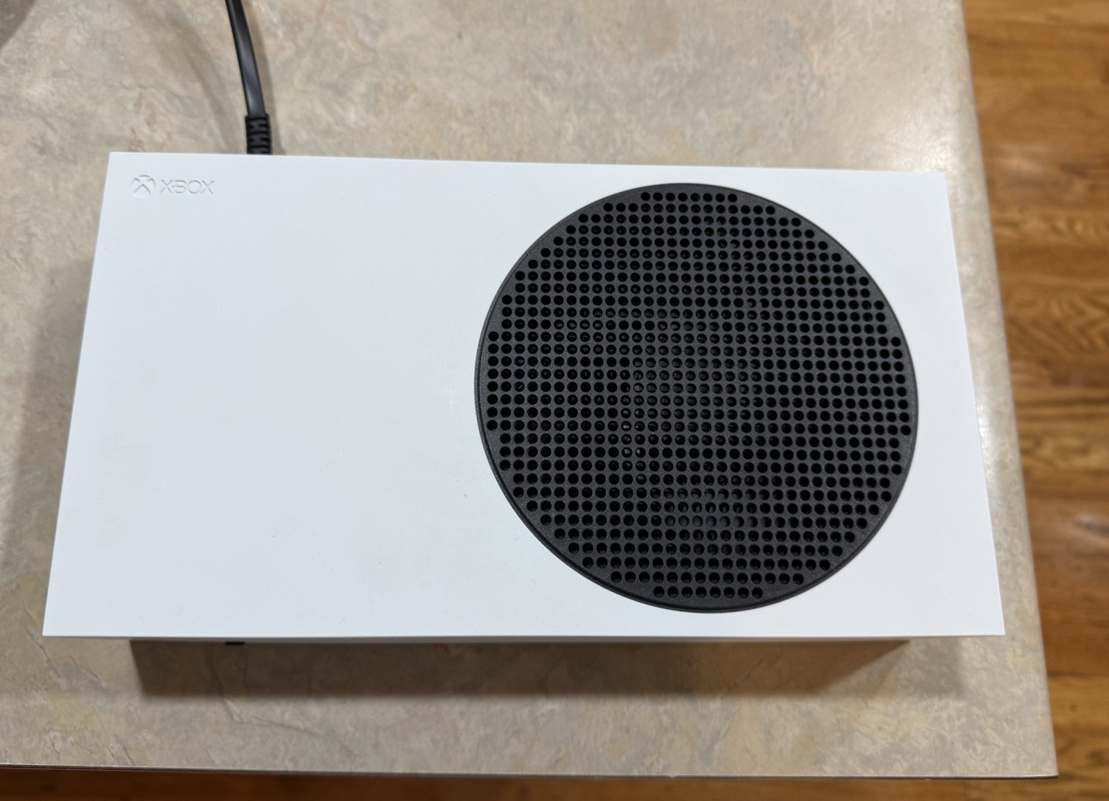 Xbox Series S 512GB With 3 Month Game Pass Ultimate. Three Wireless Controllers