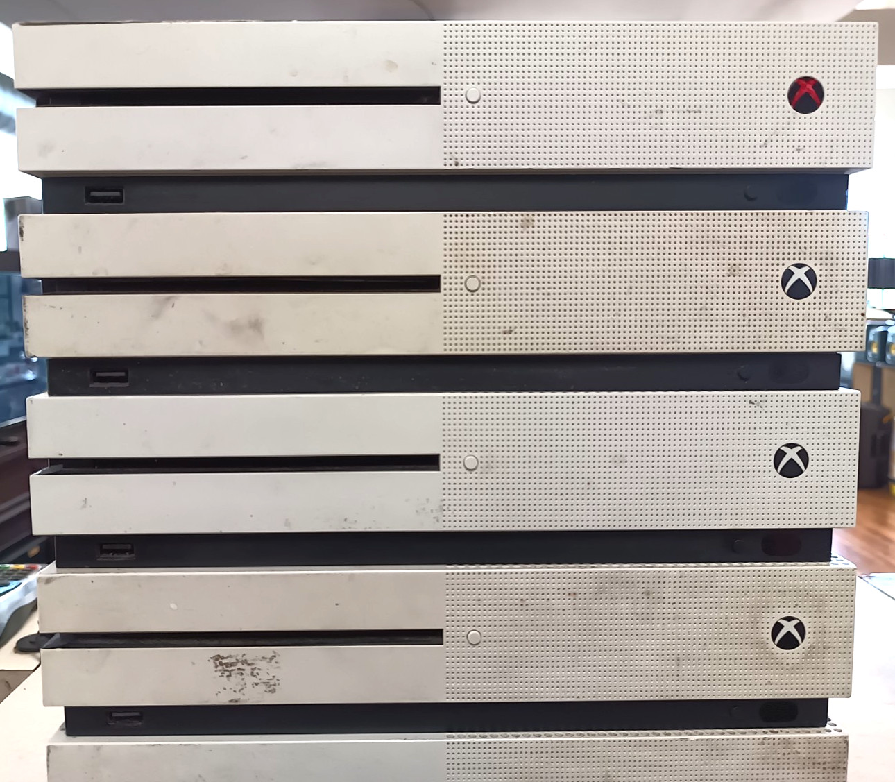XBox One Lot of 6 Game Systems As-Is for Parts or Repair