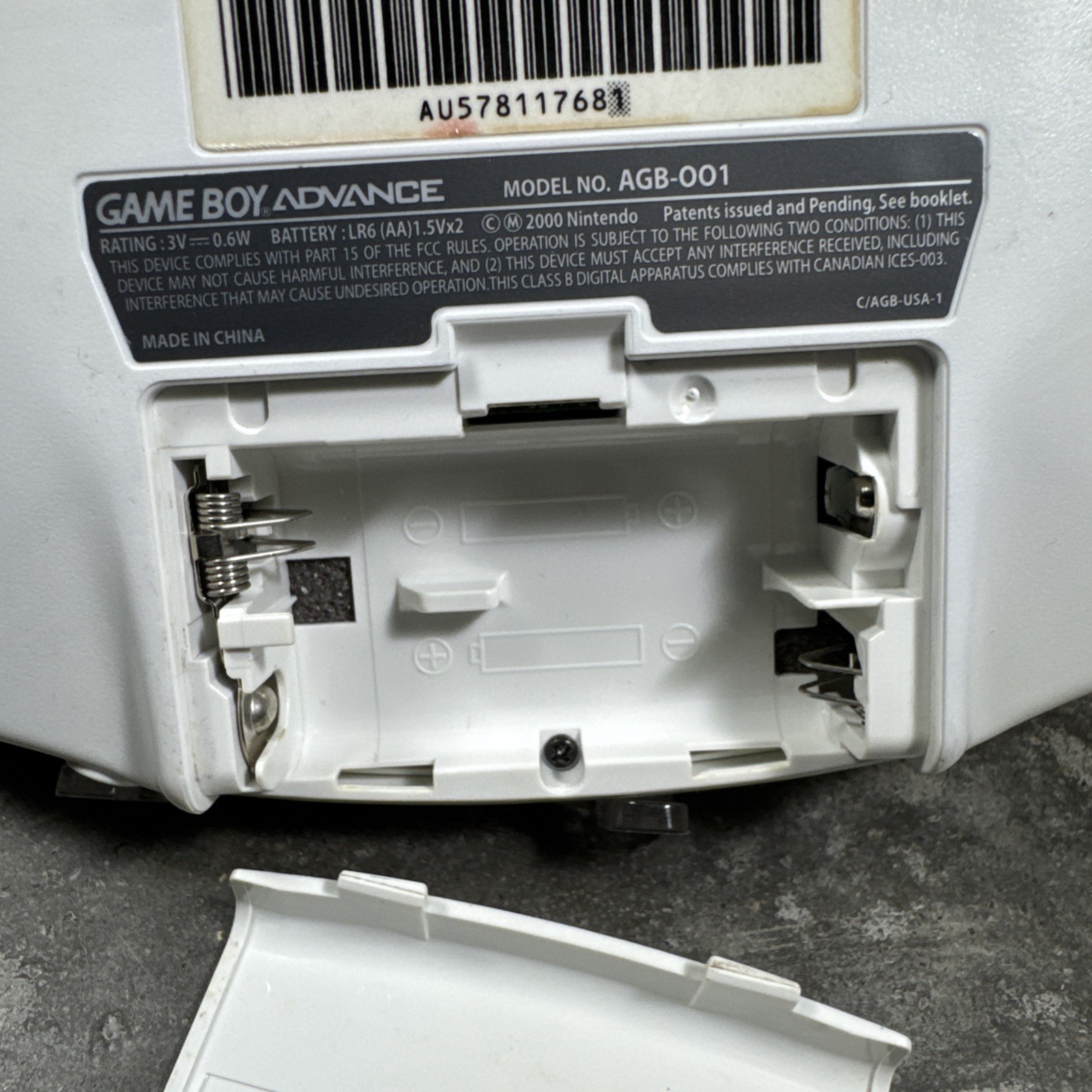 Nintendo Game Boy Advance GBA Handheld Console (AGB-001) White + Case Tested
