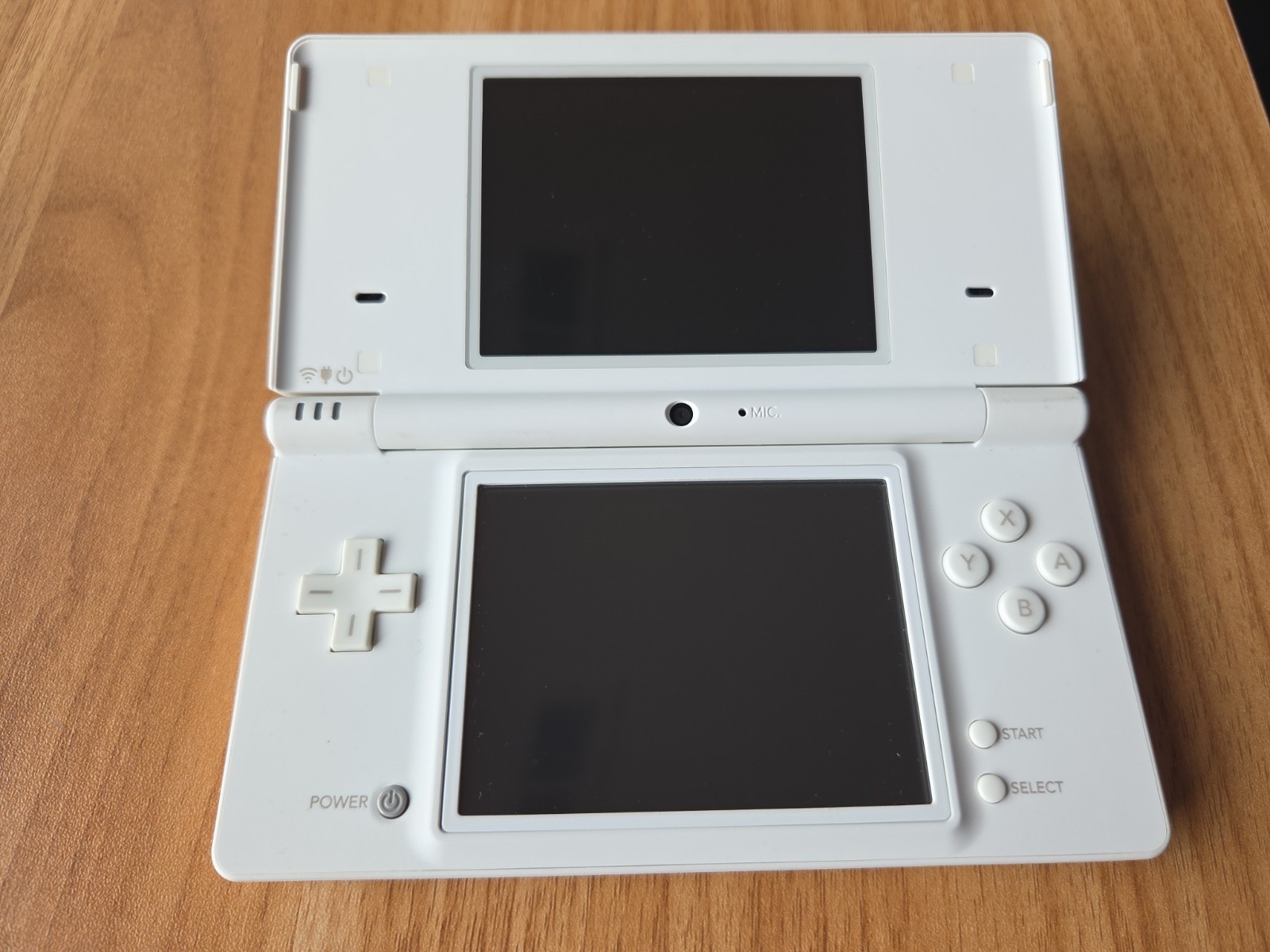 Nintendo DSi Console White TWL-001 Japan Tested Working w/ Charger