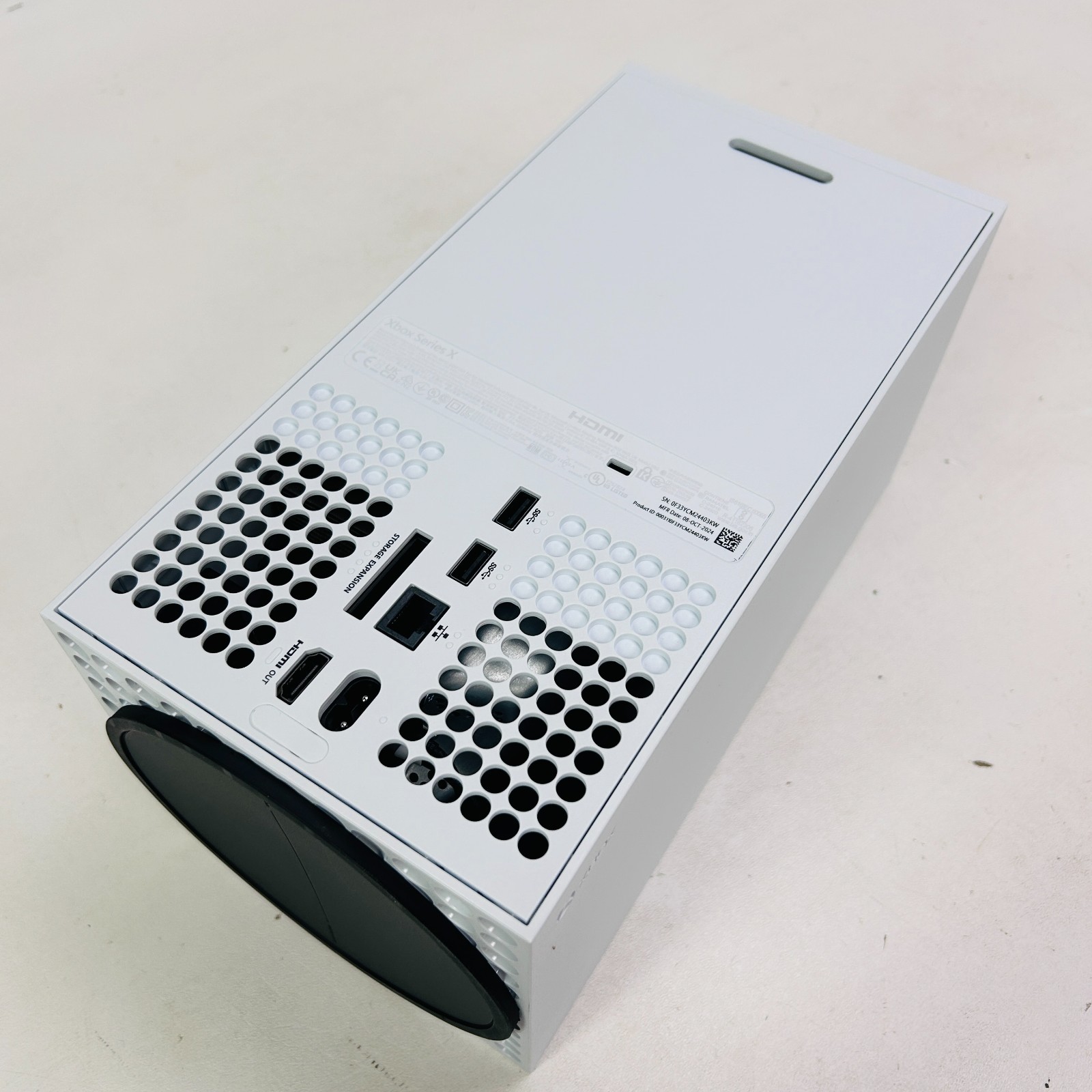 Microsoft Xbox Series X All-Digital 1TB Console Gaming System Robot White 1882