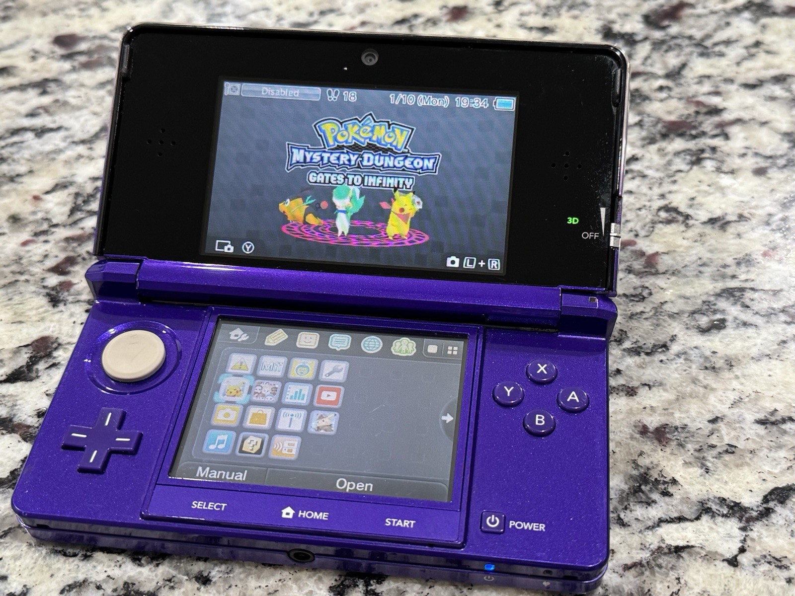 Midnight Purple Nintendo 3DS w/Charger & Games + FREE US SHIPPING!