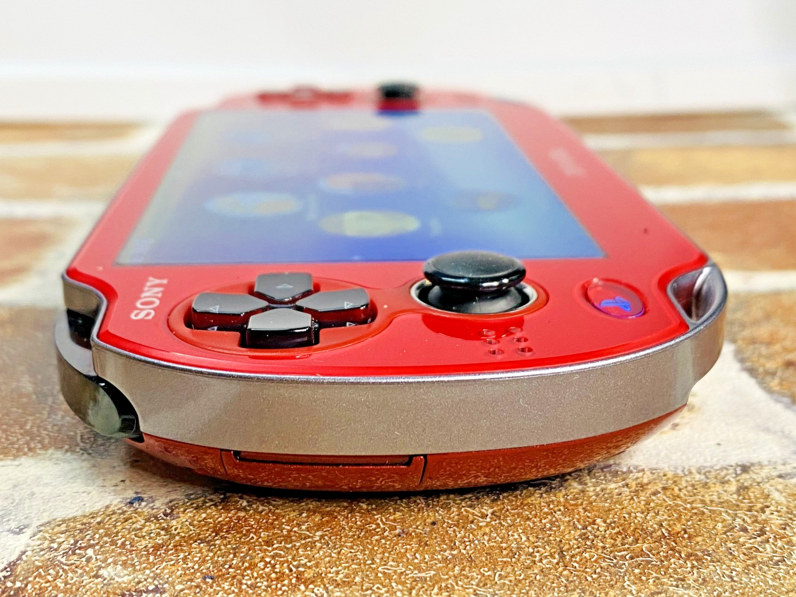 SONY PS Vita PCH-1100 Cosmic Red Japan Tested Charger 16GB Mobile Case EX
