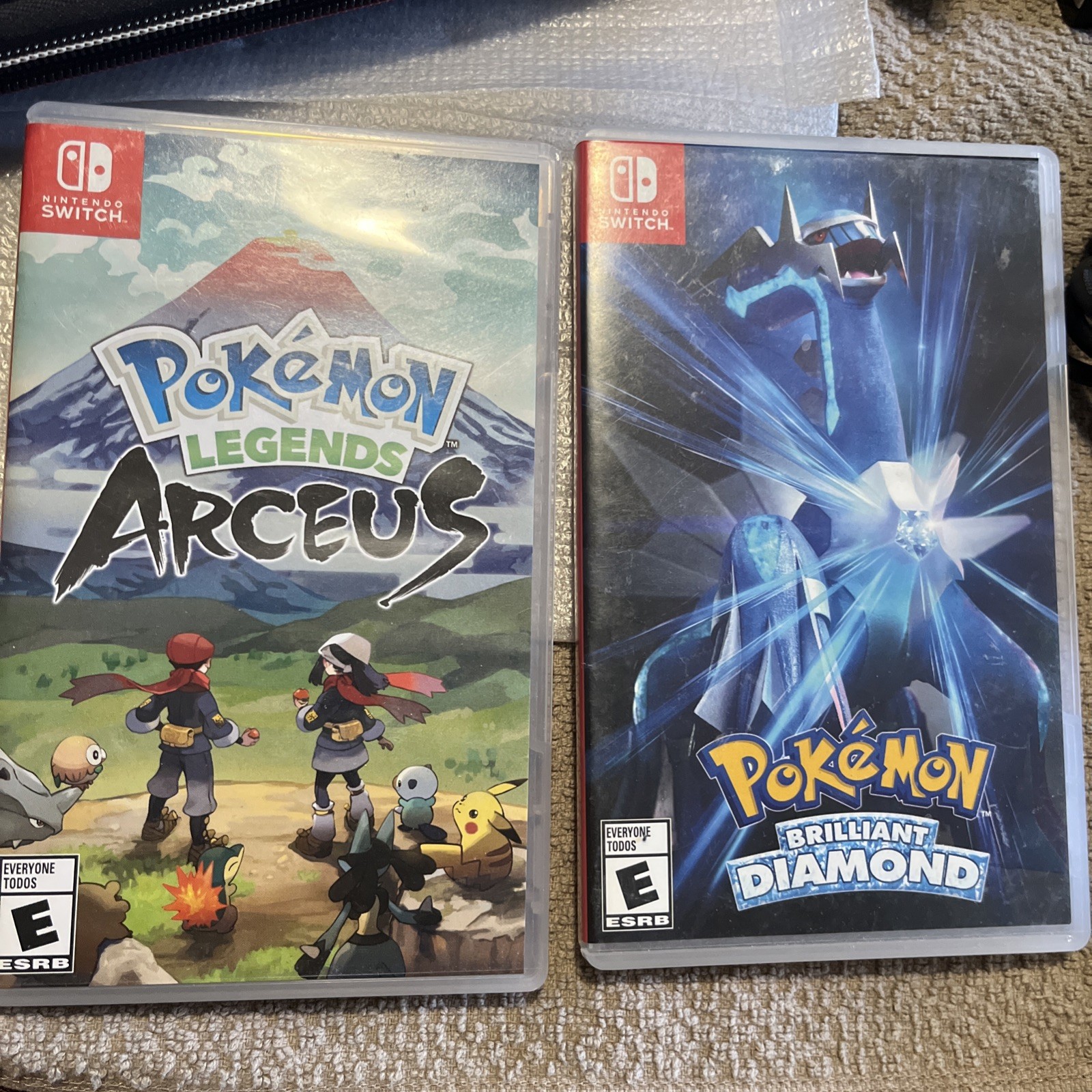 Nintendo Switch OLED White Bundle 128GB Pokémon Arceus & Brilliant Diamond Works
