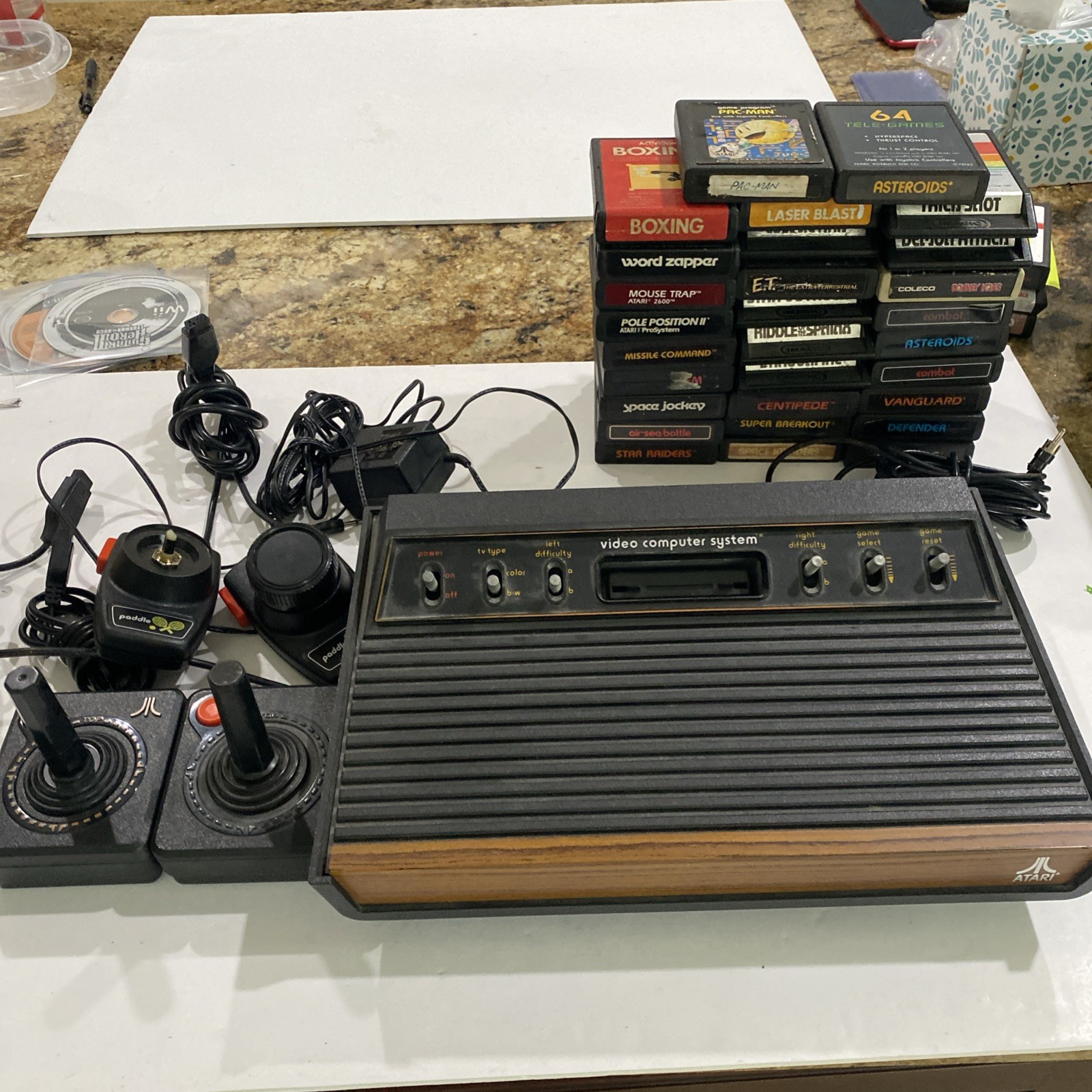 Atari CX-2600 Console 2 Joysticks 2 Paddles 29 Games