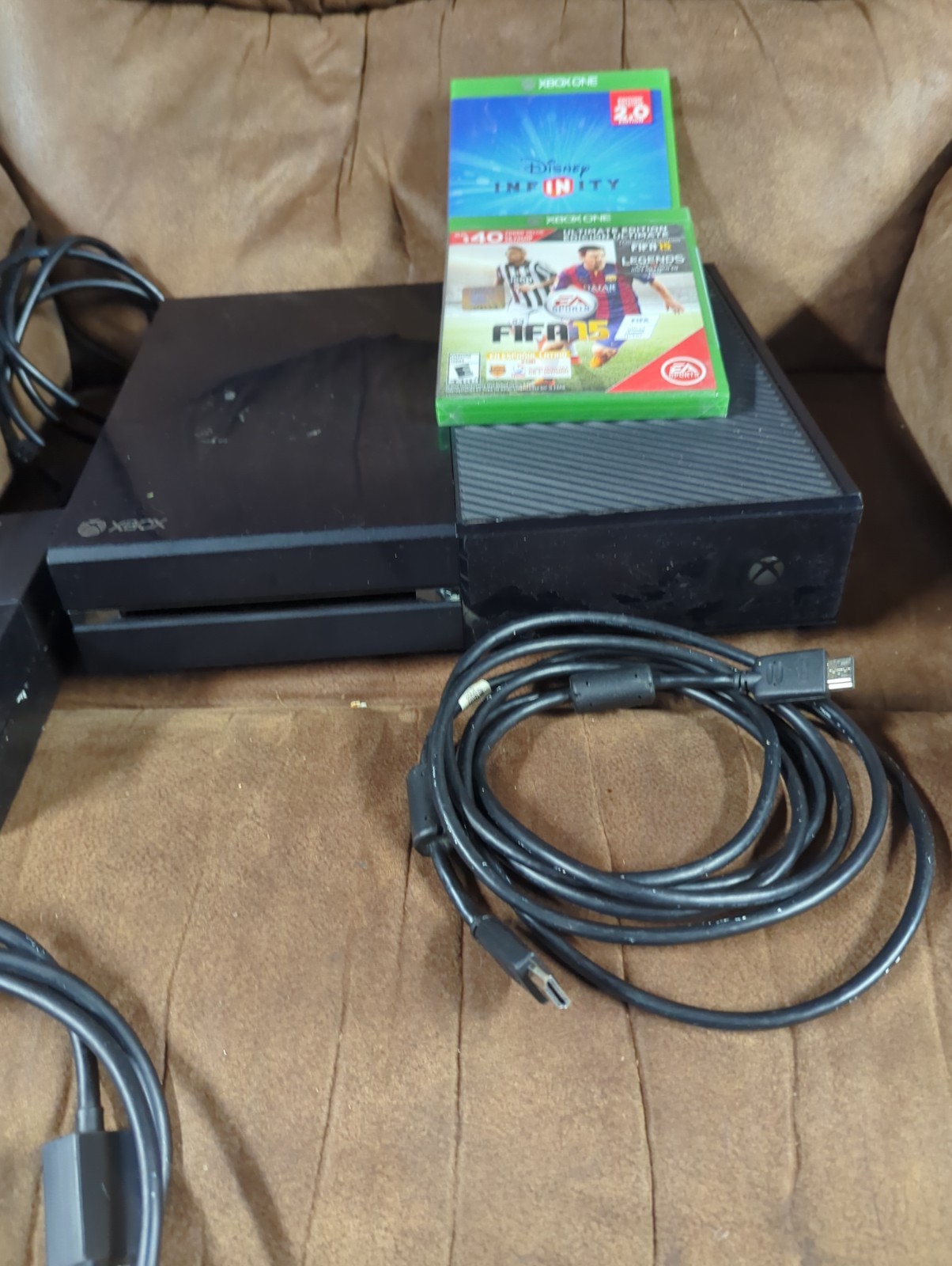 Microsoft Xbox One Console Bundle Cables and Games – Tested Working