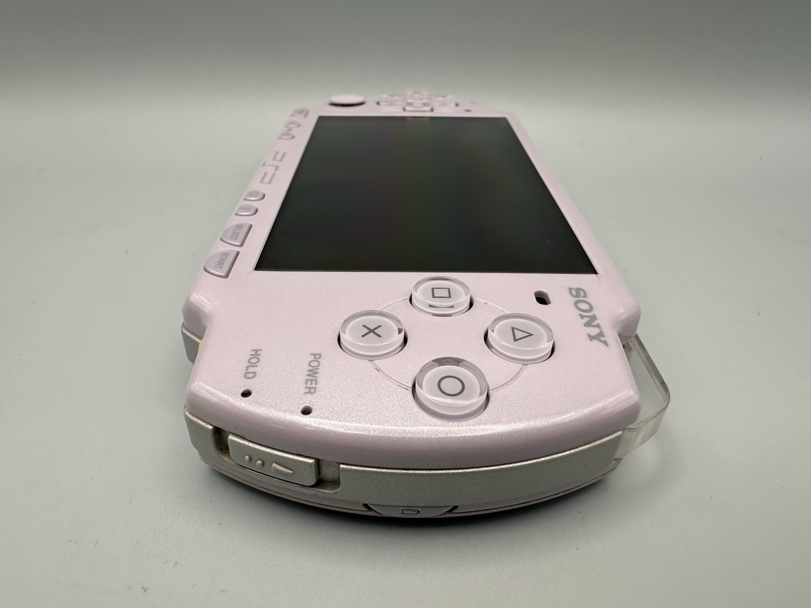 Sony PSP 2000 Console Lavender Purple – New Battery + 4GB Memory Card + Charger