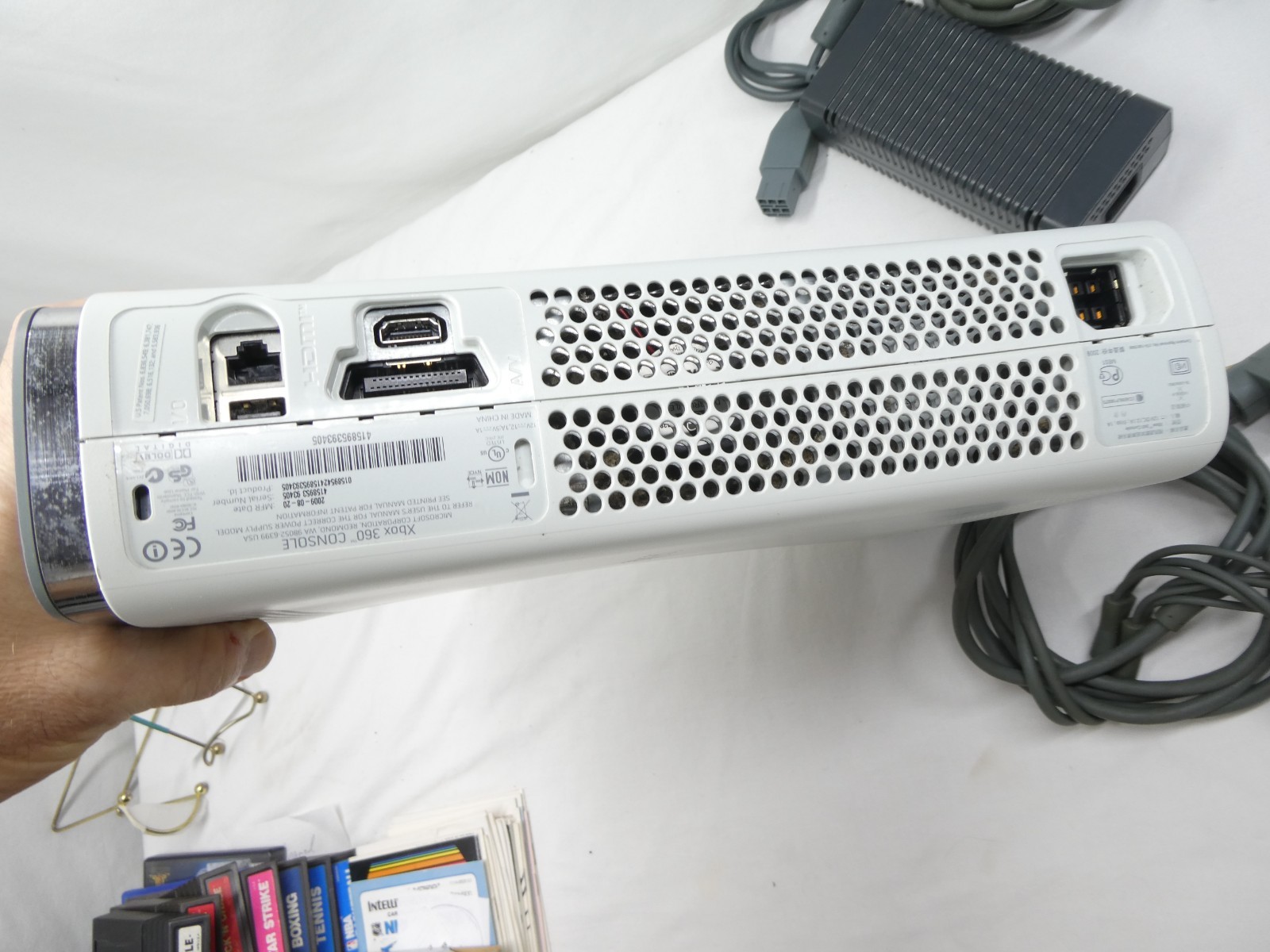 Microsoft Xbox 360 Pro 20GB Console – Matte White Tested Working with controller