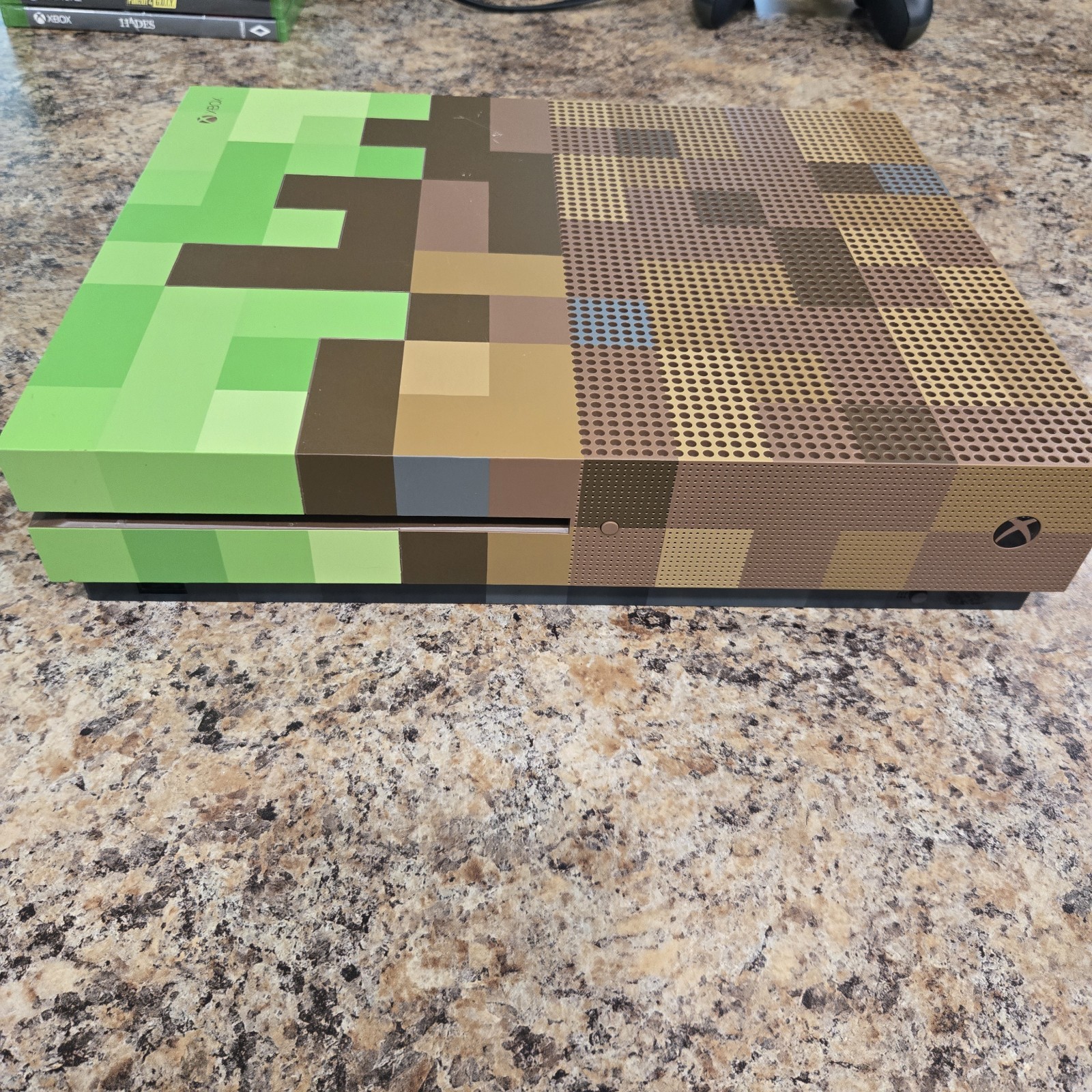 Microsoft Xbox One S Minecraft Limited Edition Bundle 1TB Green & Brown Console
