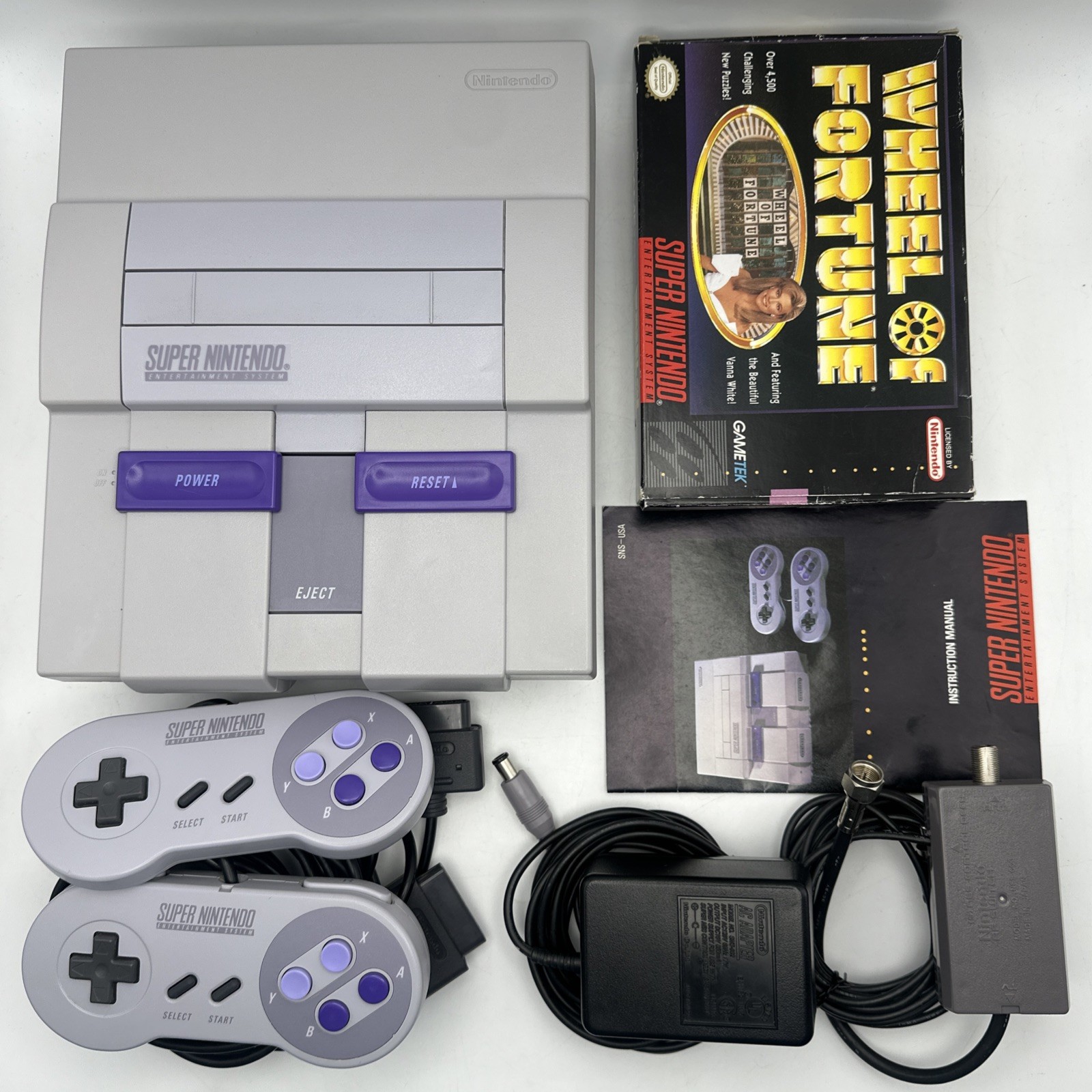 Super Nintendo SNES Console SNS-001 + Manual OEM Cables 2 Controllers & Game