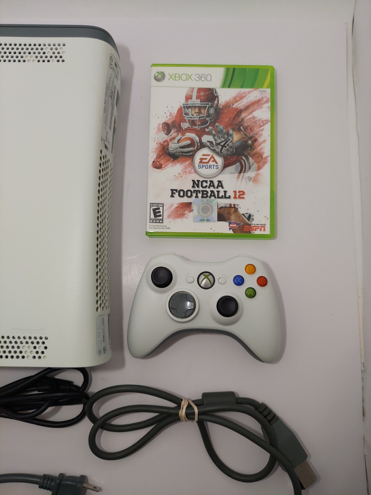 Microsoft Xbox 360 Jasper Console Bundle 20gb w/ Controller, Game And Cables