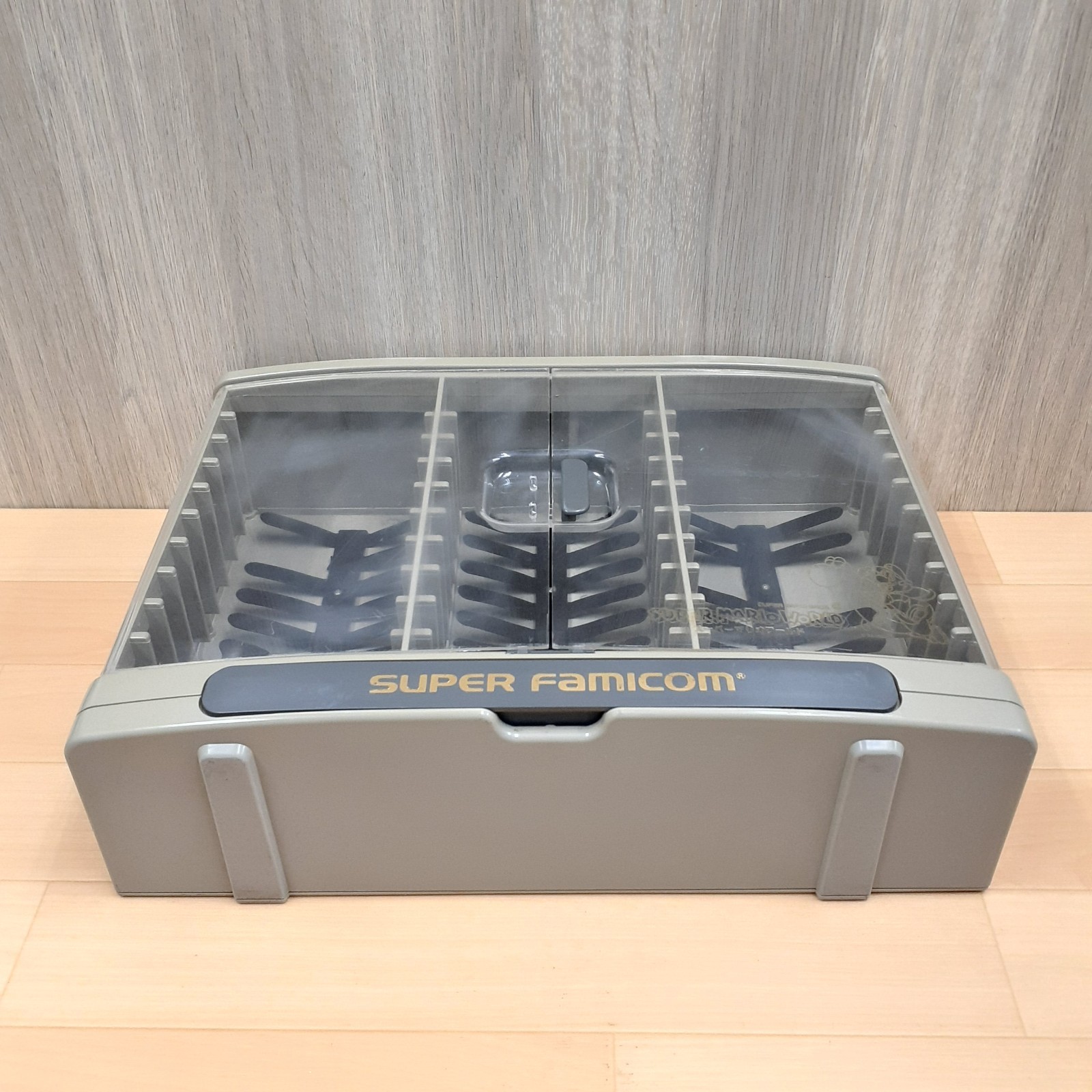 Japanese Super Famicom Cartridge Case 30 Storage Cace Rack Super World Nintendo