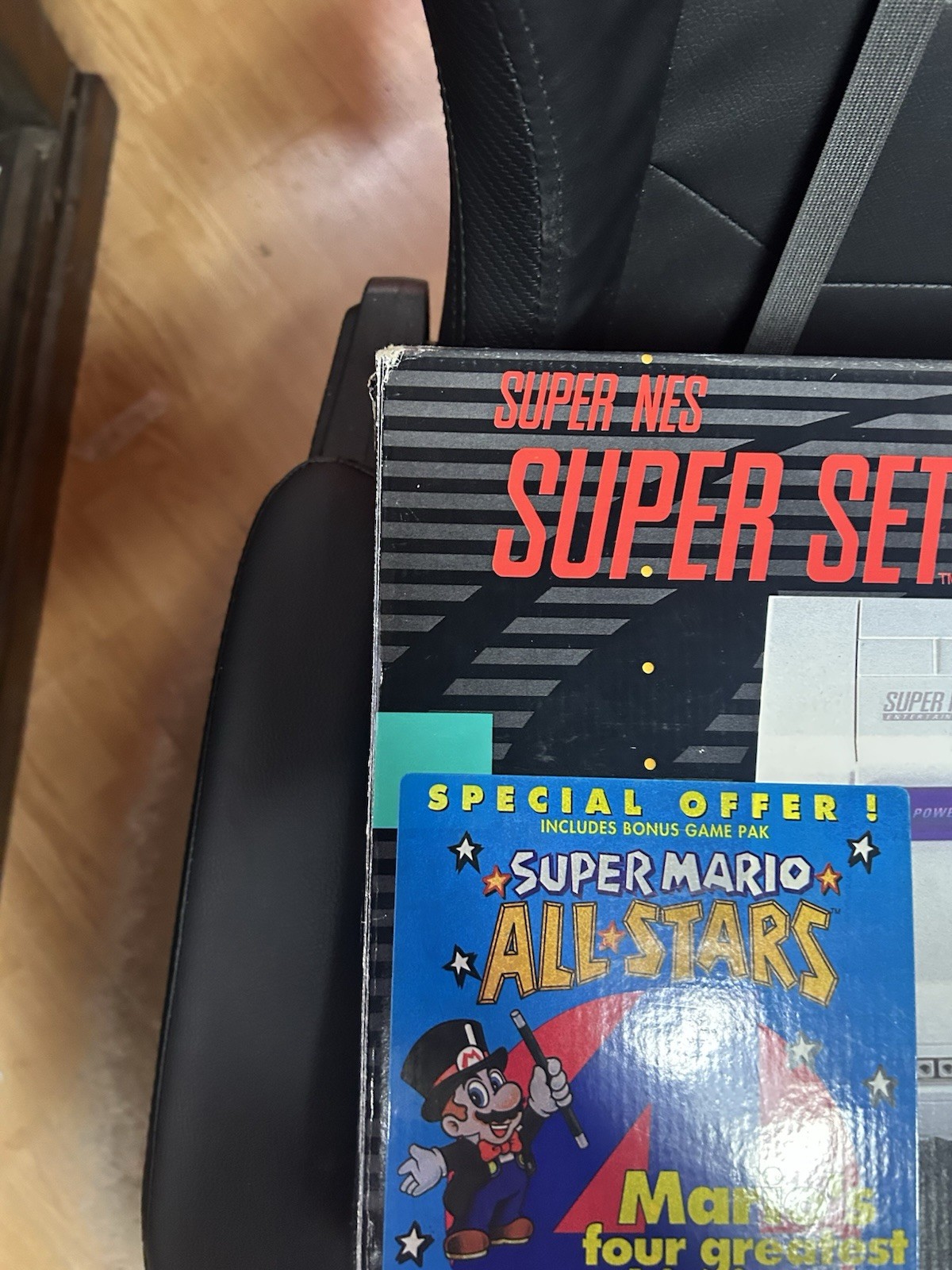 Nintendo Super NES Super Set Console Super Mario World/Mario All Stars in Box