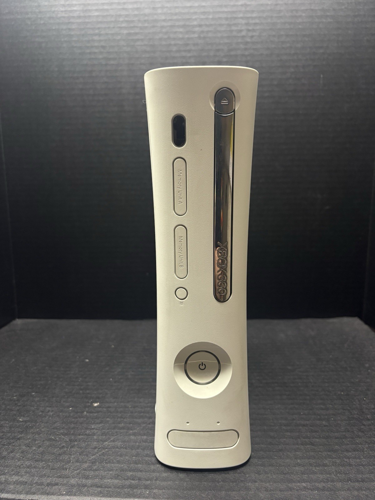 Xbox 360 Go Pro White Console w/AV Cable Controller Power Supply & Original Box