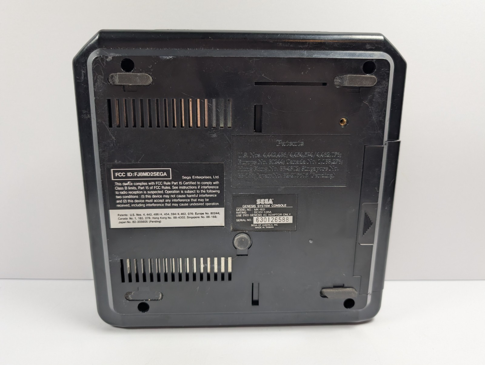SEGA Genesis Model 2 MK-1631 Video Game Console Only – Tested Works – Shows Wear