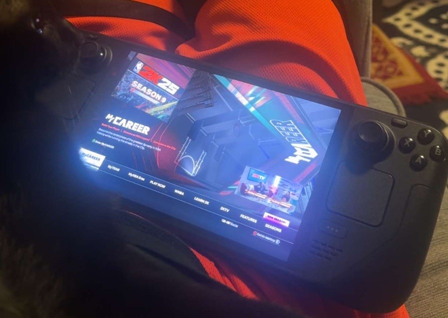 2TB Steam Deck Oled with modifications / Extras