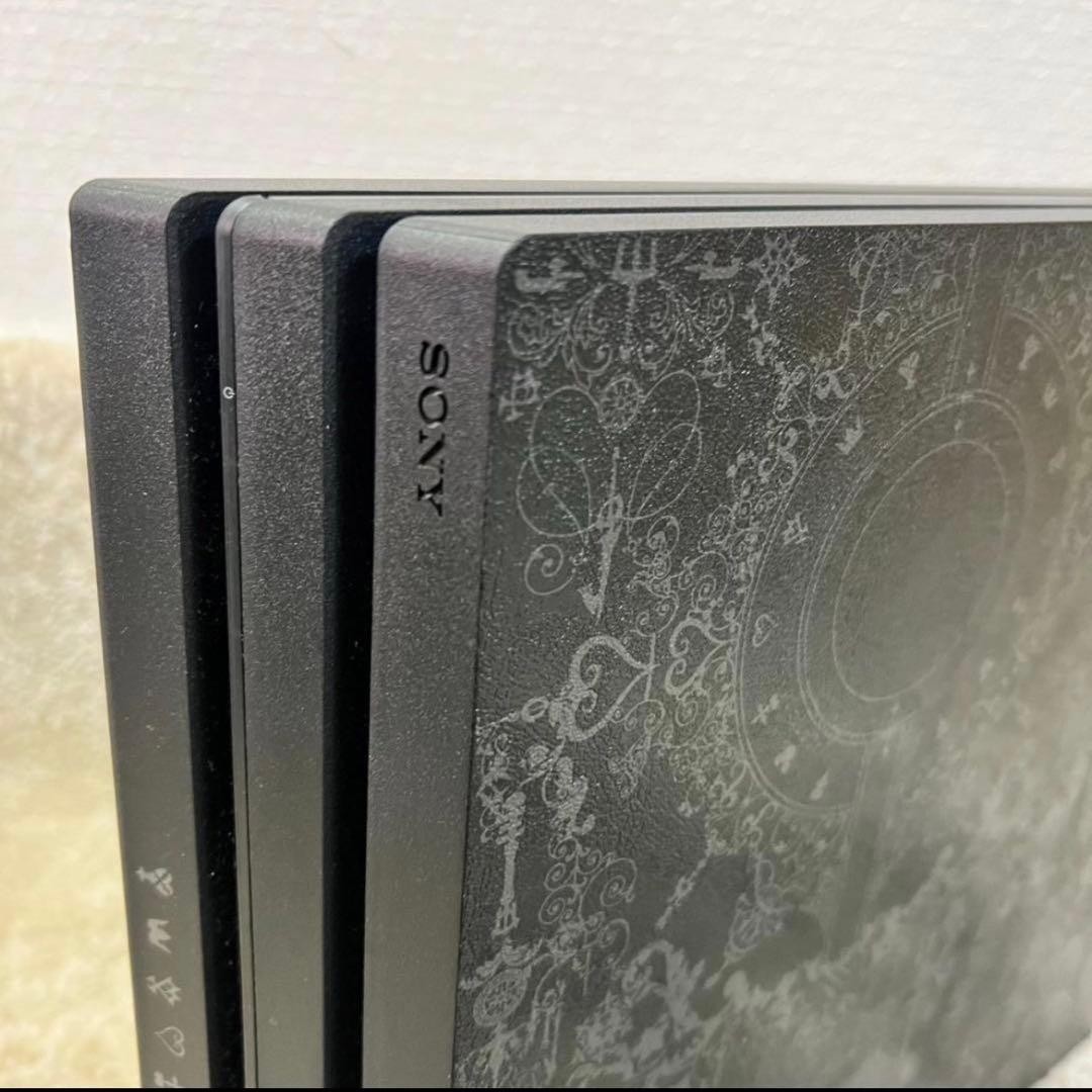 Sony PS4 Pro Kingdom Hearts III Limited Edition 1TB Console CUH-7200B USED