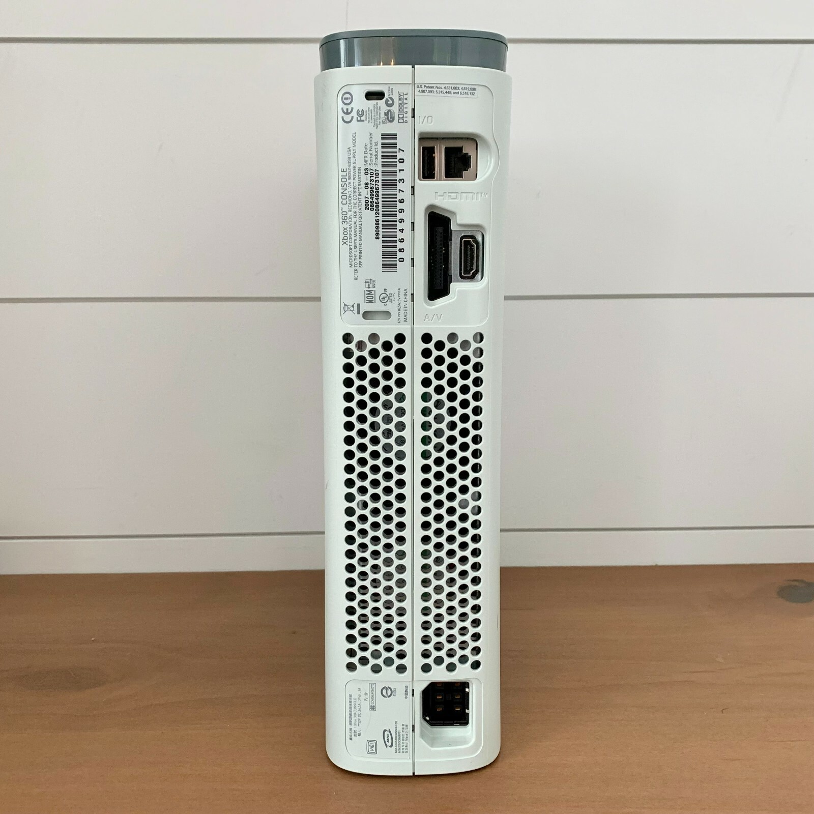 Microsoft Xbox 360 White Video Gaming Console System Includes Controller & Cords