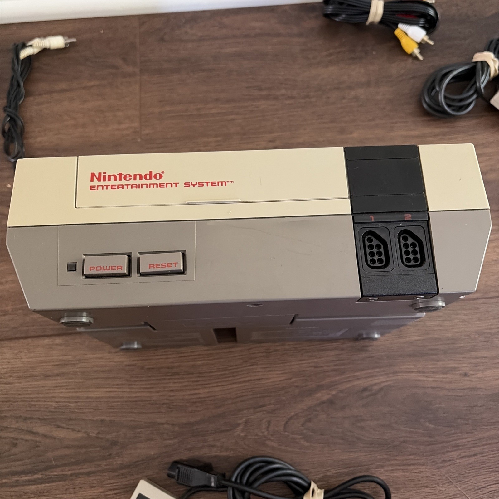 NES Nintendo Bundle Lot – Tested – Console, Controllers, Gun, Mario Duck Game