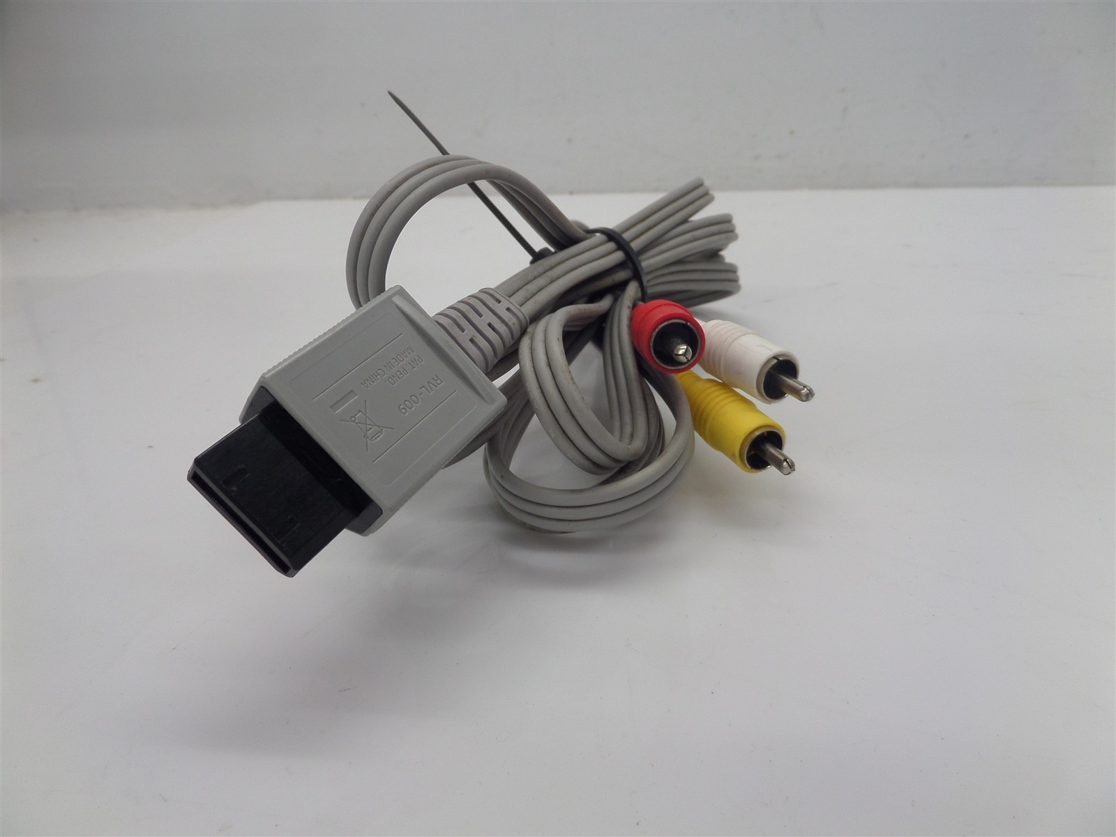Nintendo Wii Console RVL-001 w/ Video Cable – No Remote