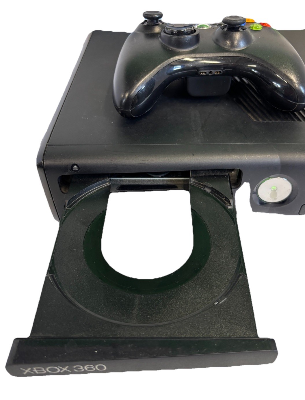 Xbox 360 Slim Console Controller Bundle! Tested! (monitor not included)