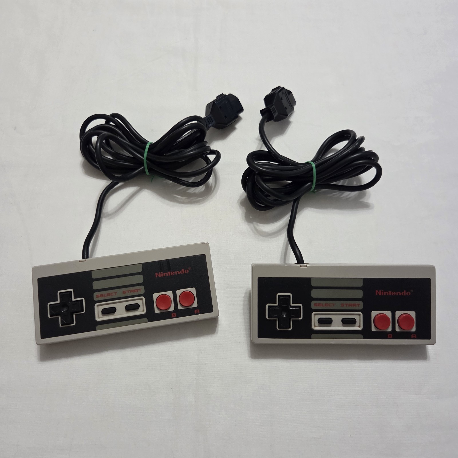 Original Nintendo NES NES-001 Console w/ 2 Controllers & Cables – Tested