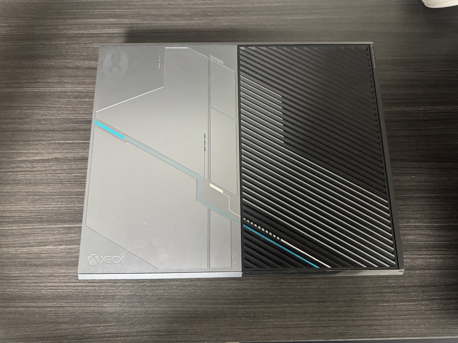 Microsoft Xbox One Halo 5 Guardians Edition 1TB Gaming Console