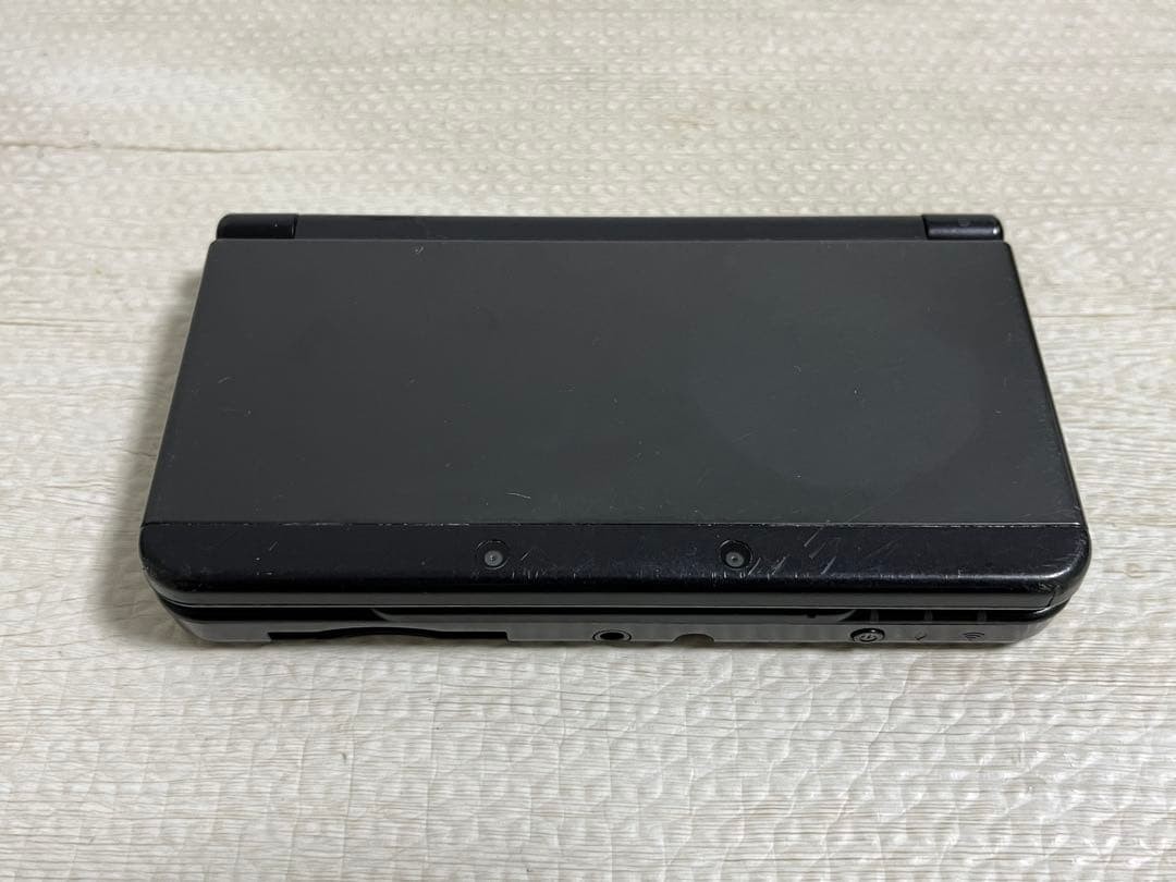 Japanese New Nintendo 3DS black without inner box KTR-001