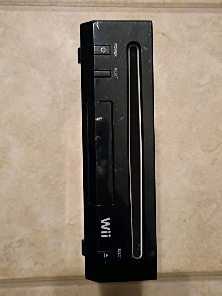 Nintendo Wii Black RVL-101 Console Tested Working With Controlles + Accessories