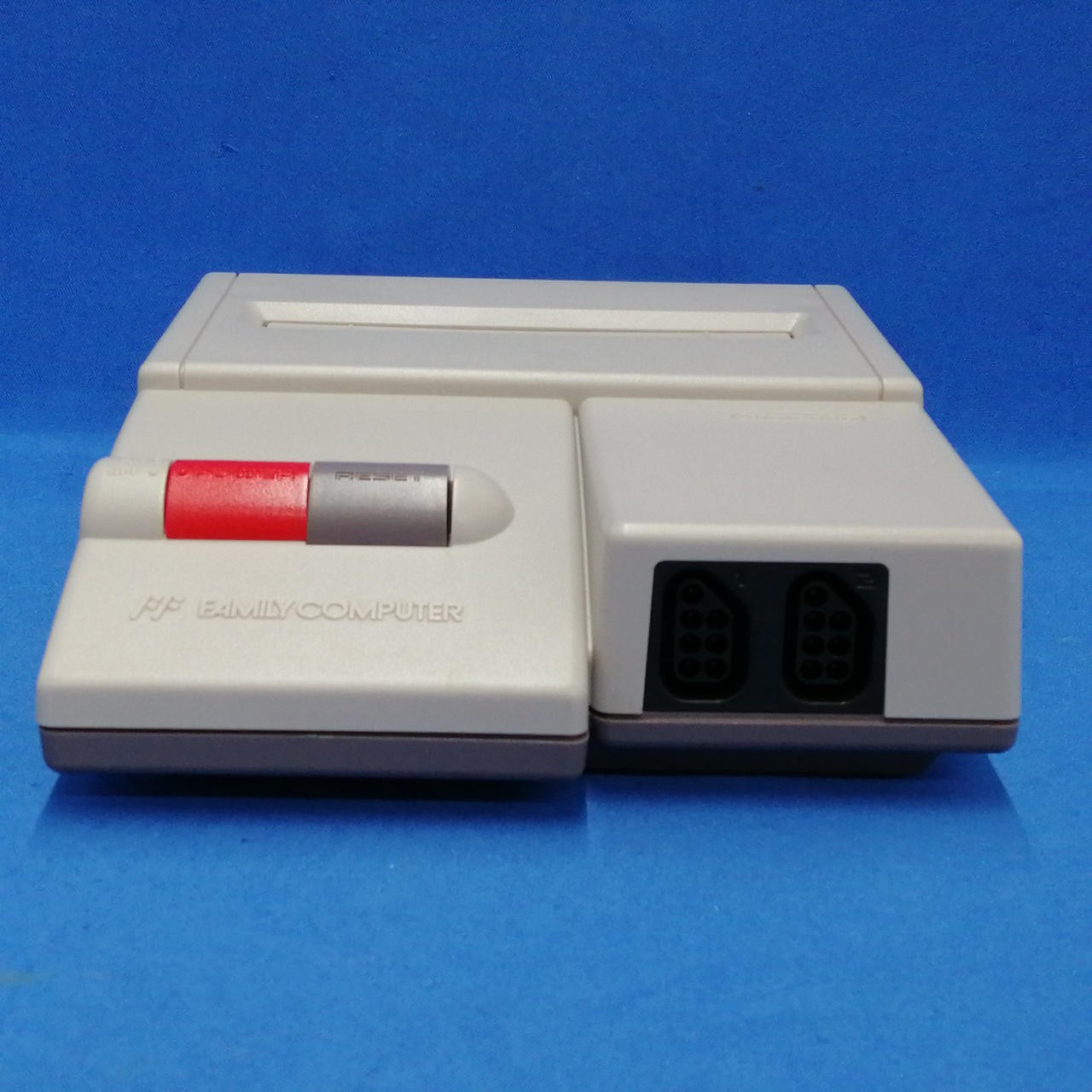 Nintendo New Famicom HVC-NFF Console CIB Box 2 Controllers AV AC Adapter JP