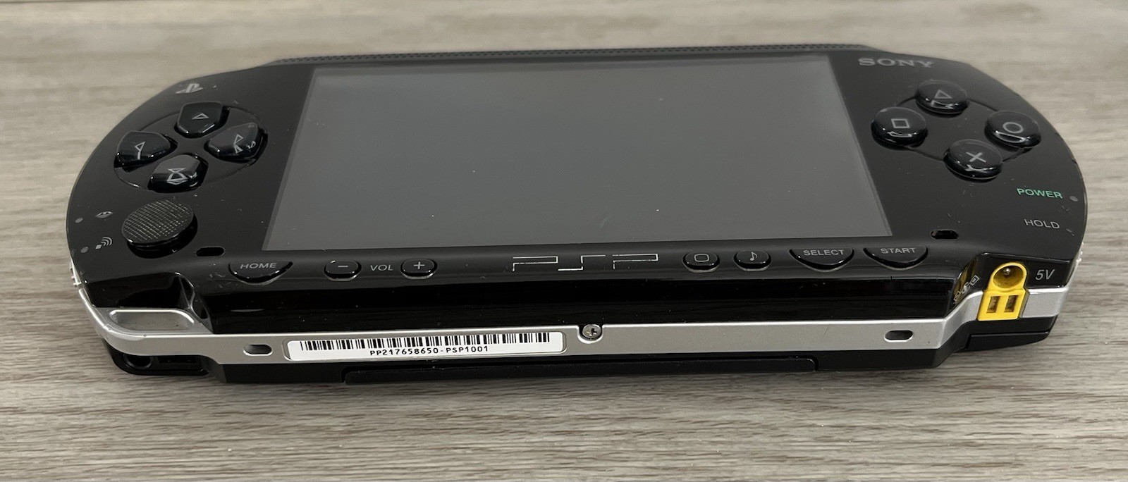 Sony PSP-1001 Handheld Console System Portable Does Not Read UMD