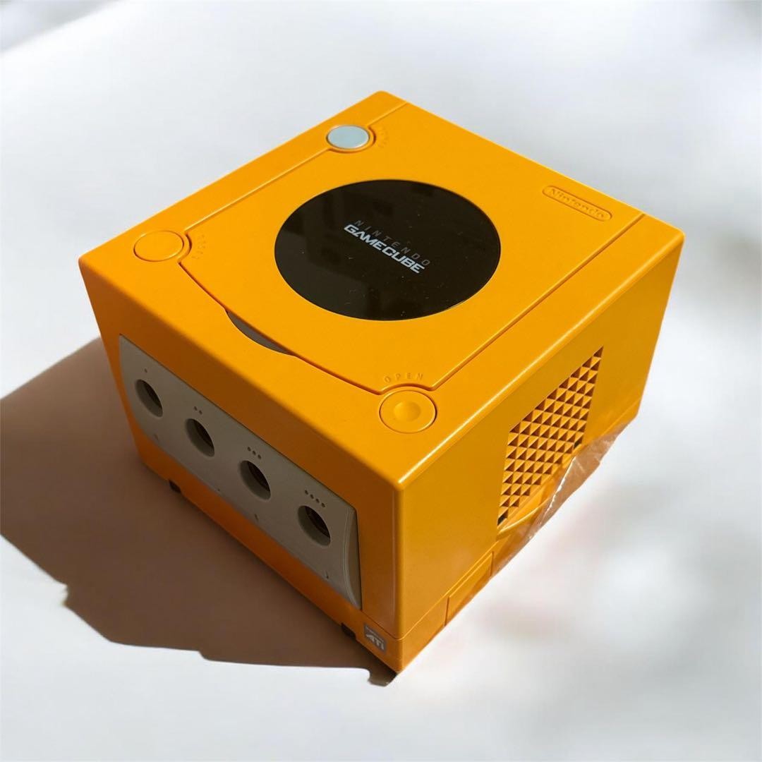 Nintendo NINTENDO GAMECUBE console Spice Orange