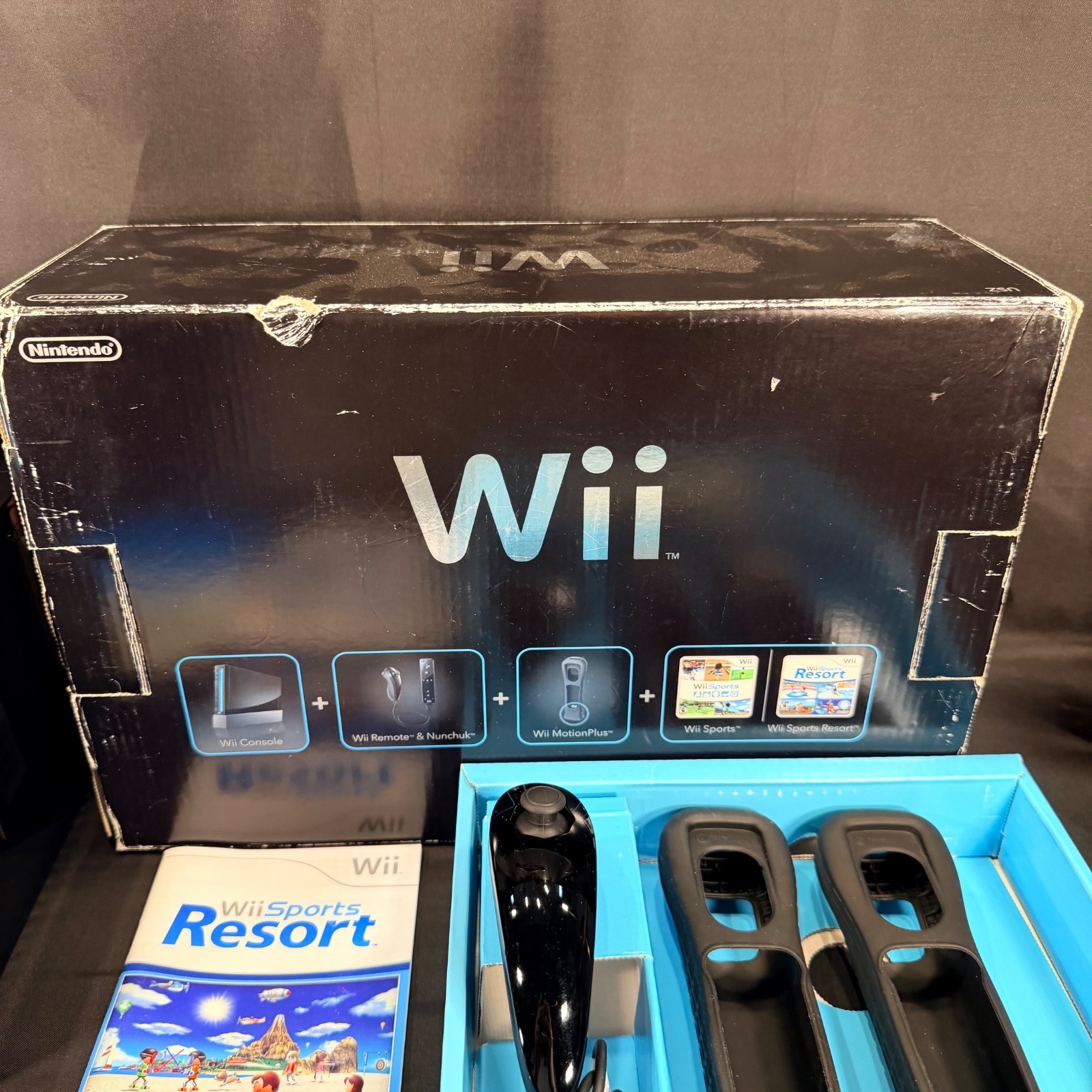 Nintendo Wii Black Console Bundle w/Wii Sports & Resort, 2 Motion Plus/Bag w/Box