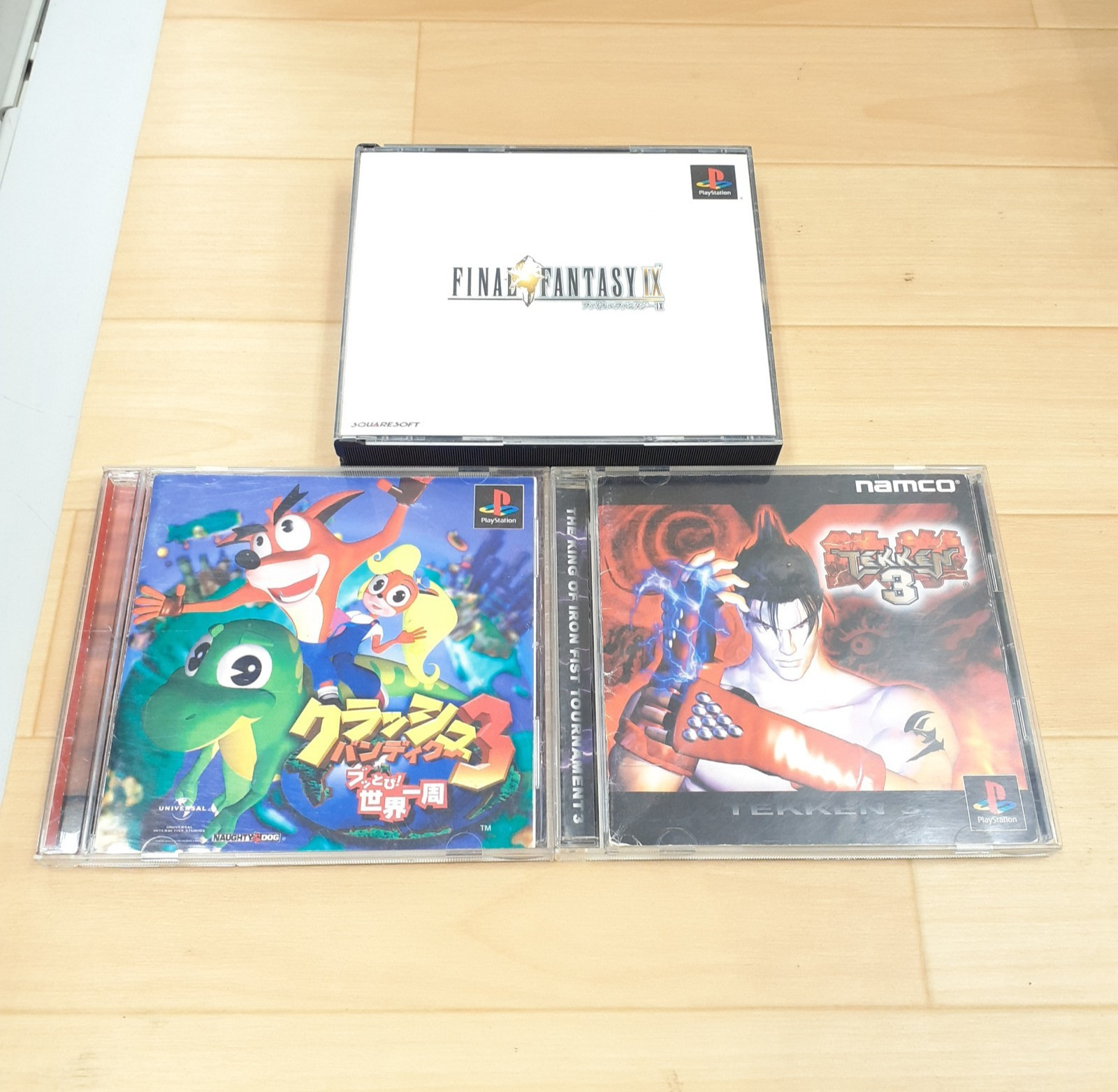Sony PlayStation 1 PS1 Console in BOX 2 contorollers & 3 Games SCPH-3000 Japan
