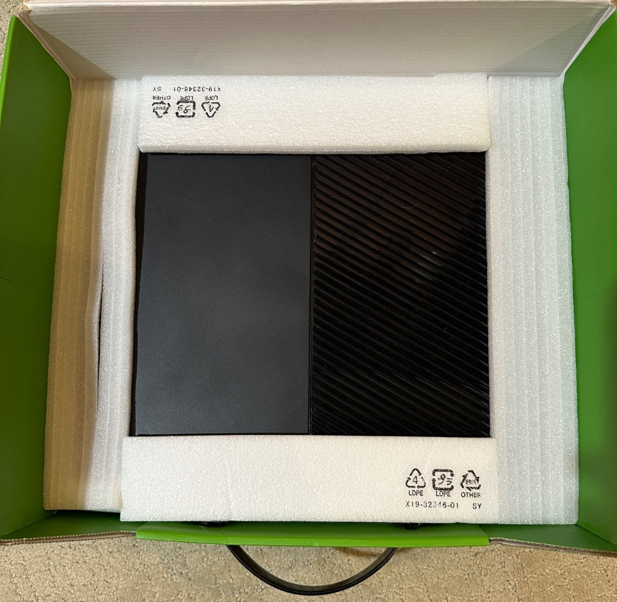 Microsoft Xbox One Model 1540 500GB Black Home Console ONLY w/ Original Box