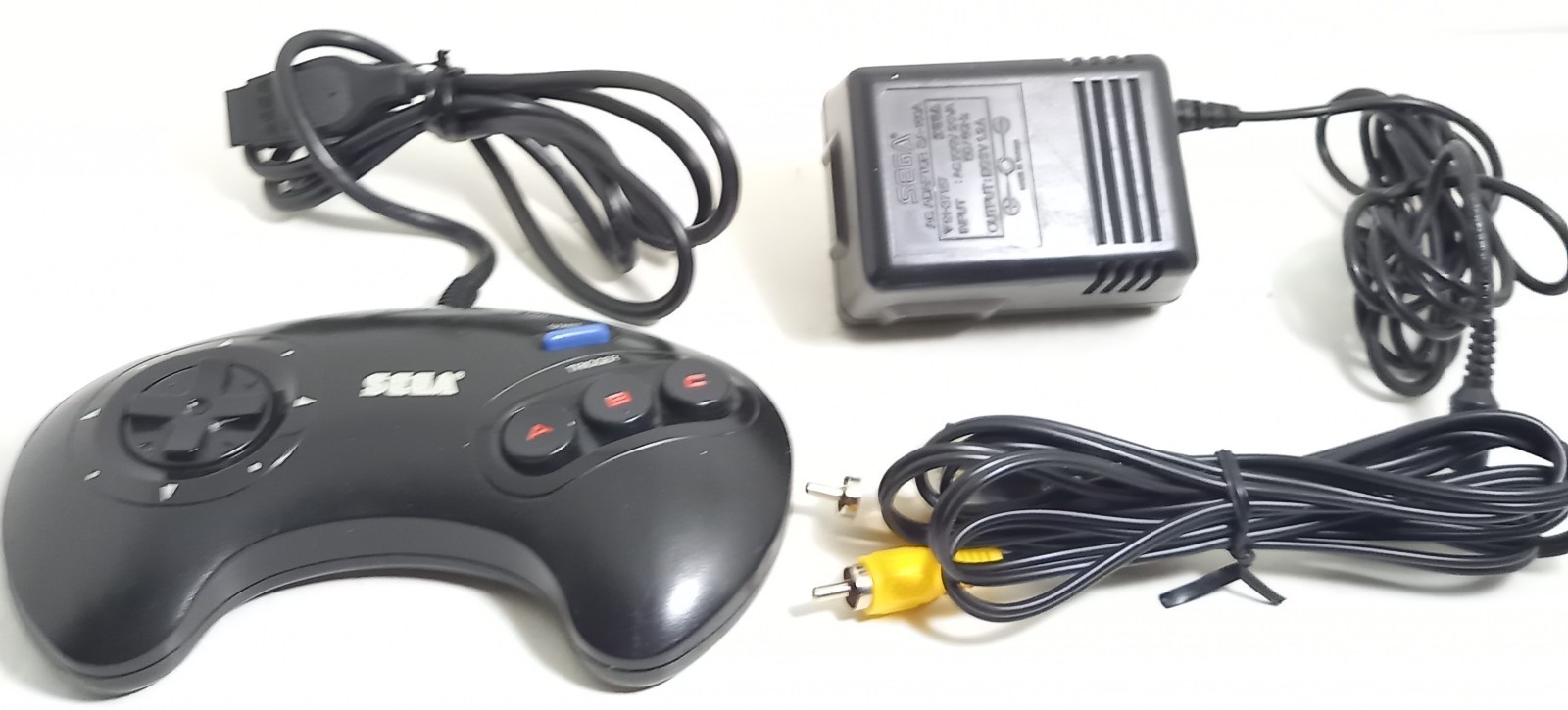 SEGA Sega Mega Drive MD HAA-2510 Black Color W/AC adapter Controller Box Manual