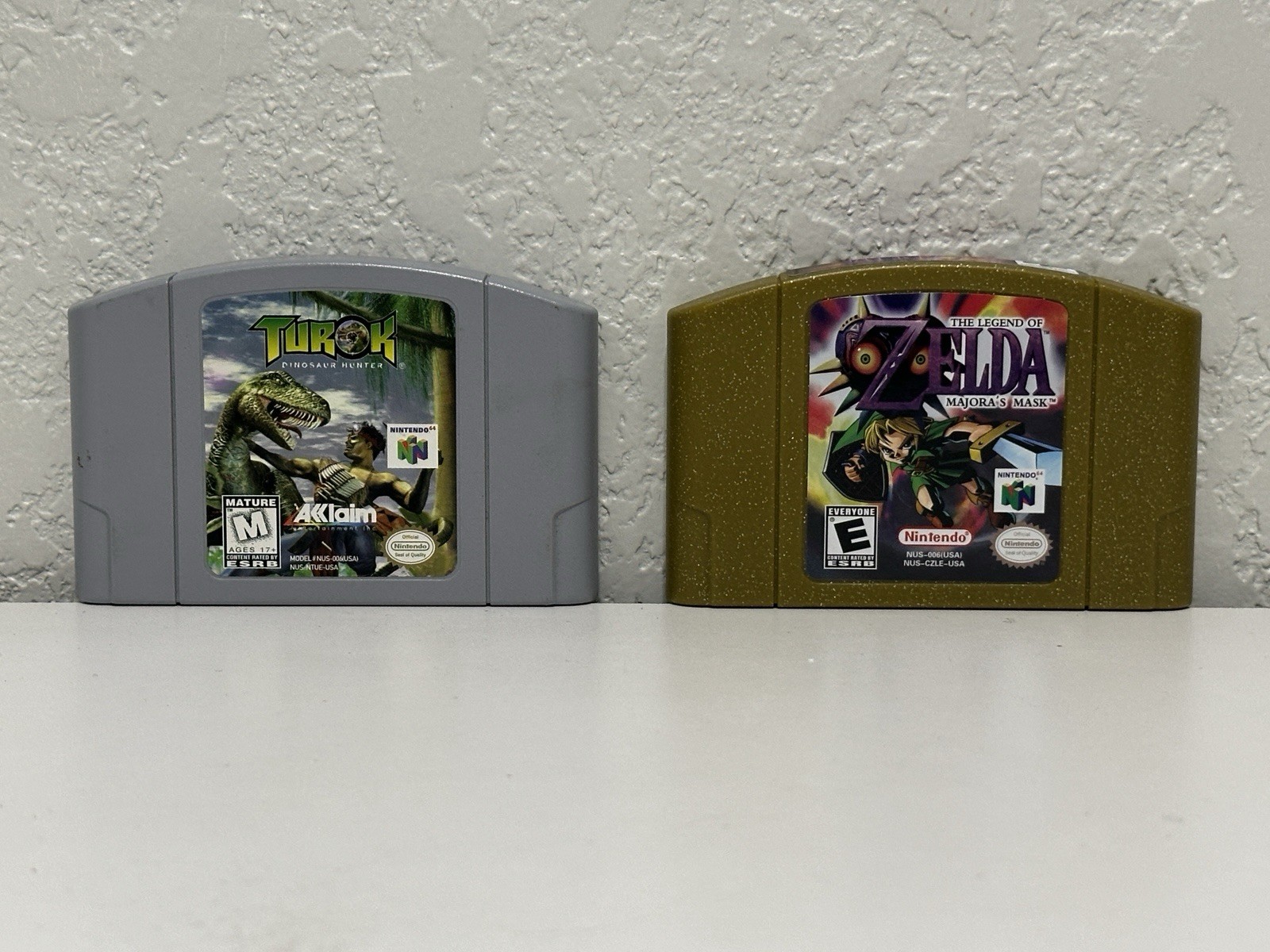 Nintendo 64 NUS-001(USA) Console Bundle w/ 2 Controllers Power/AV Cables