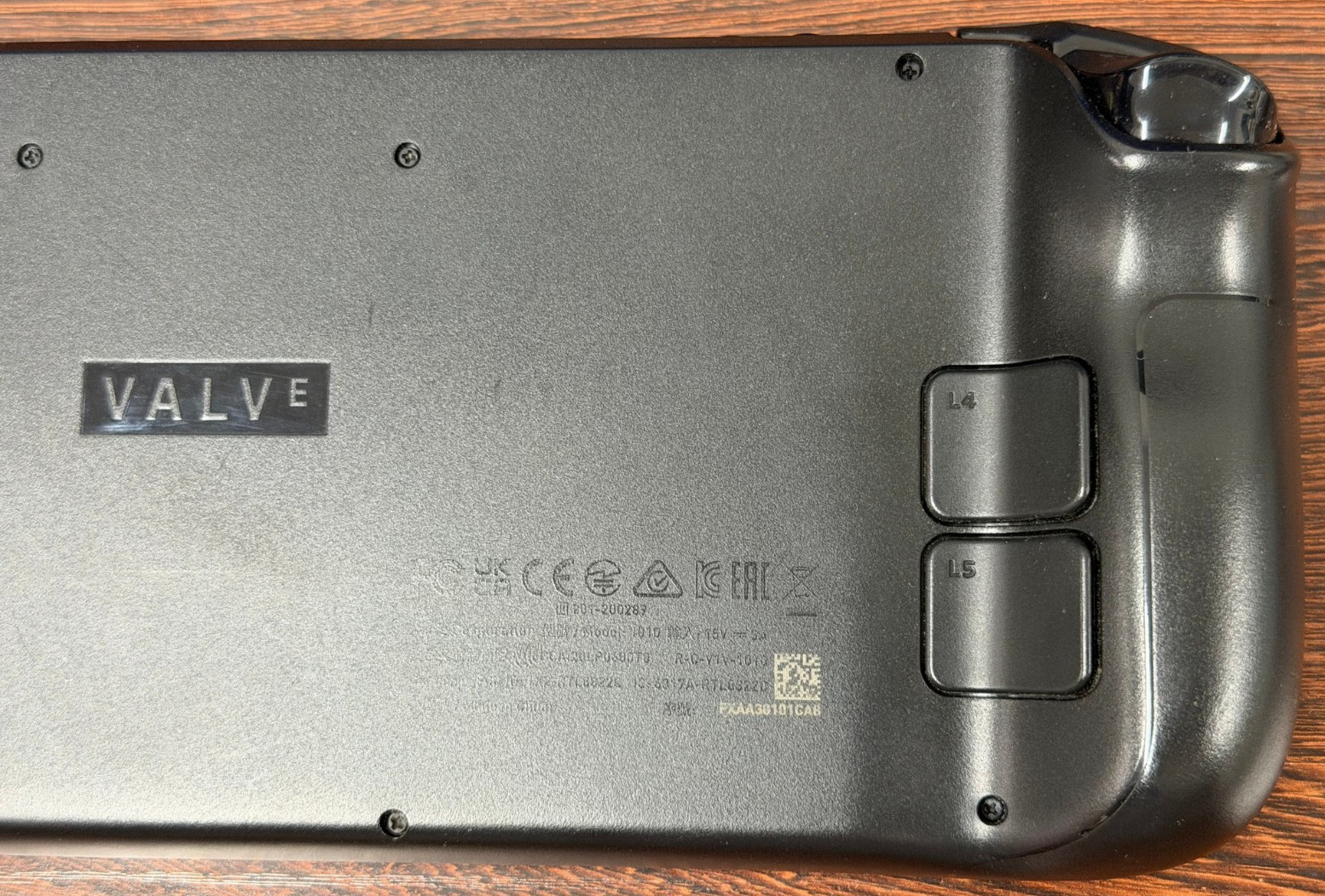 Valve Steam Deck Black 64GB Gaming Console – Great Condition, Case and Charger