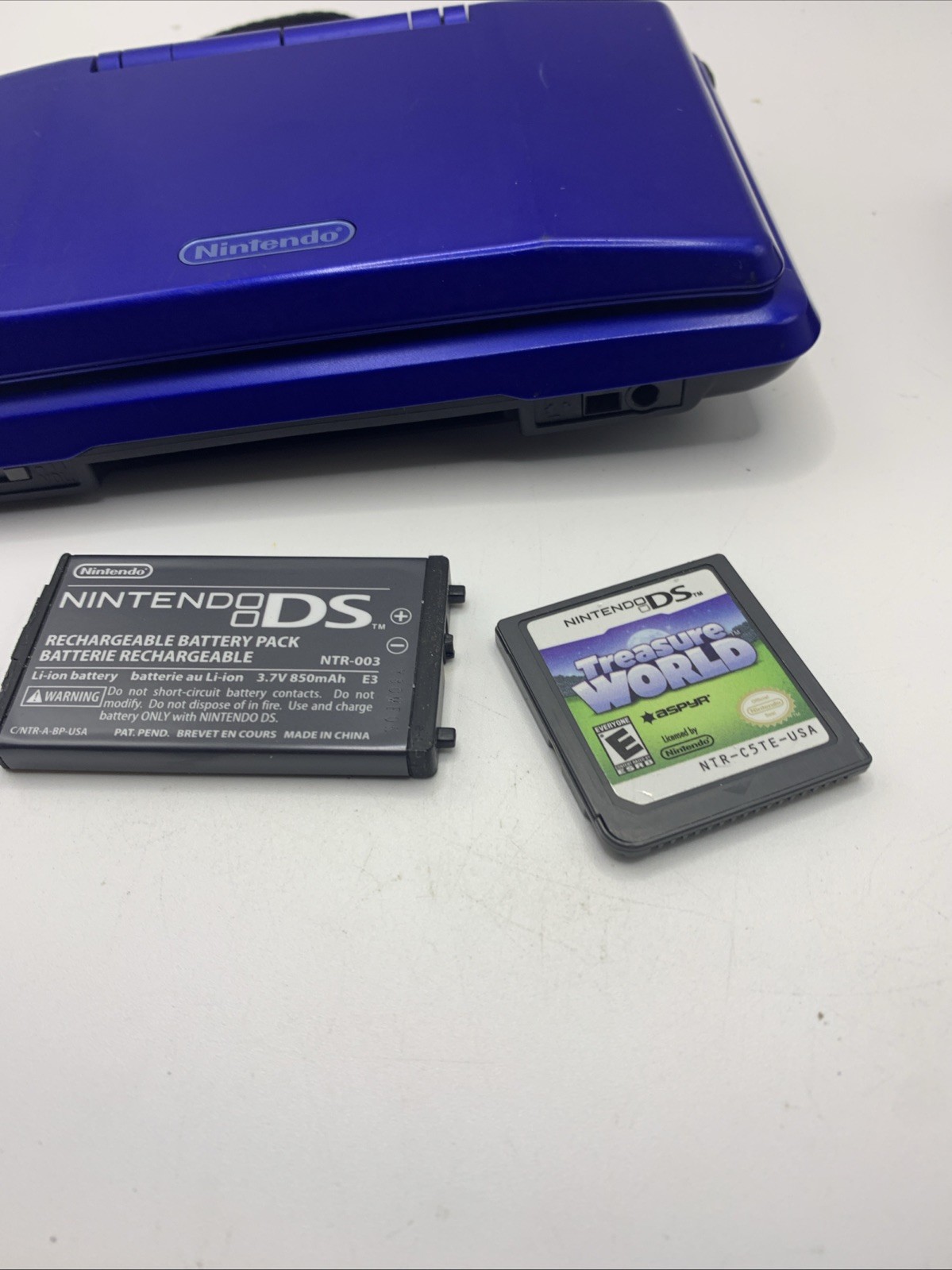 Nintendo Fat DS NTR-001 Console 2004 Blue, Tested Includes Charging Cord & Game
