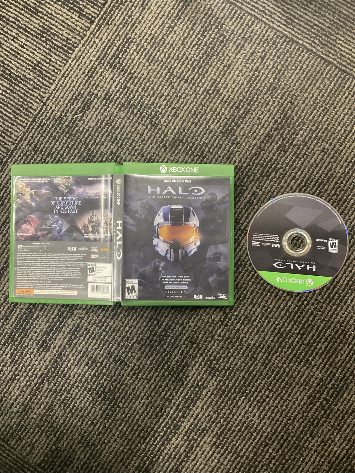 Microsoft Xbox One Halo: The Master Chief Collection Bundle 500GB Black Console
