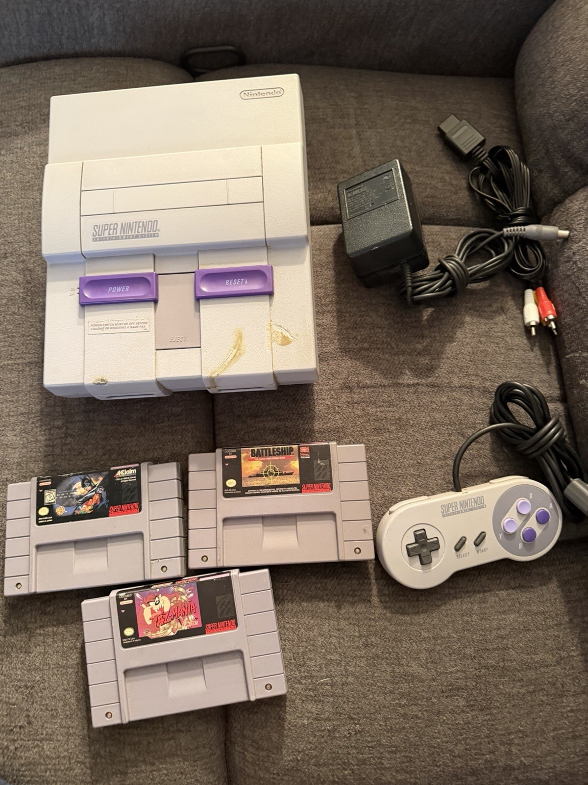 Super Nintendo SNES Console 1CHIP-01 With Games