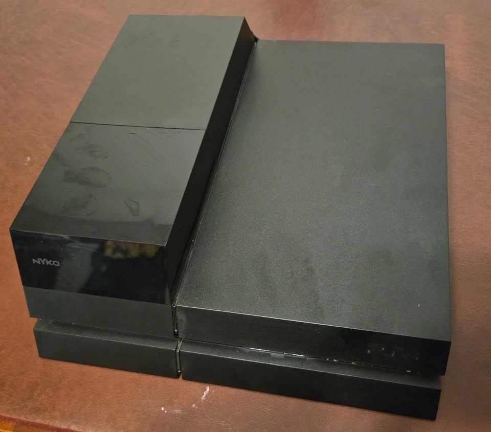 PlayStation 4 PS4 + Nyko Data Bank – 2TB Video Game System + Controller & Cables
